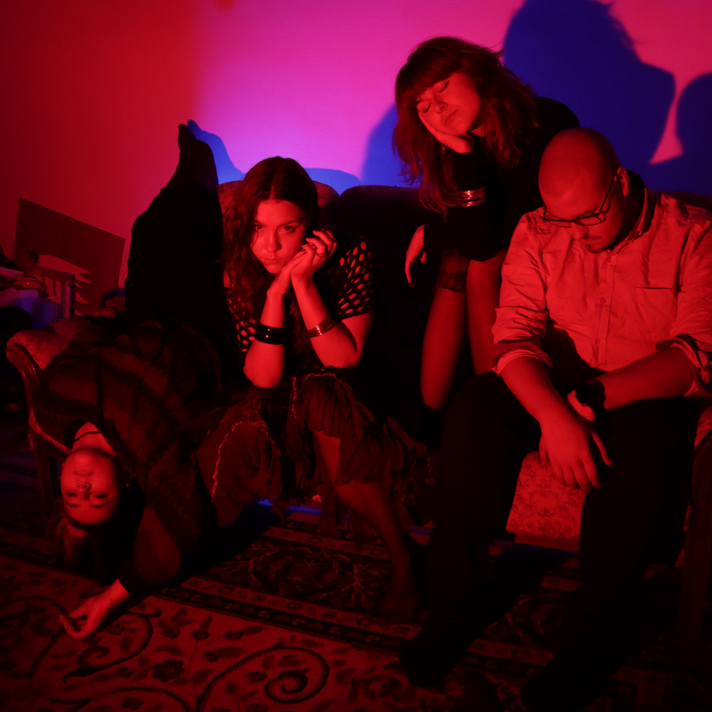 Paralyzed till Summer - czwórka artystów z wyróżnionym albumem