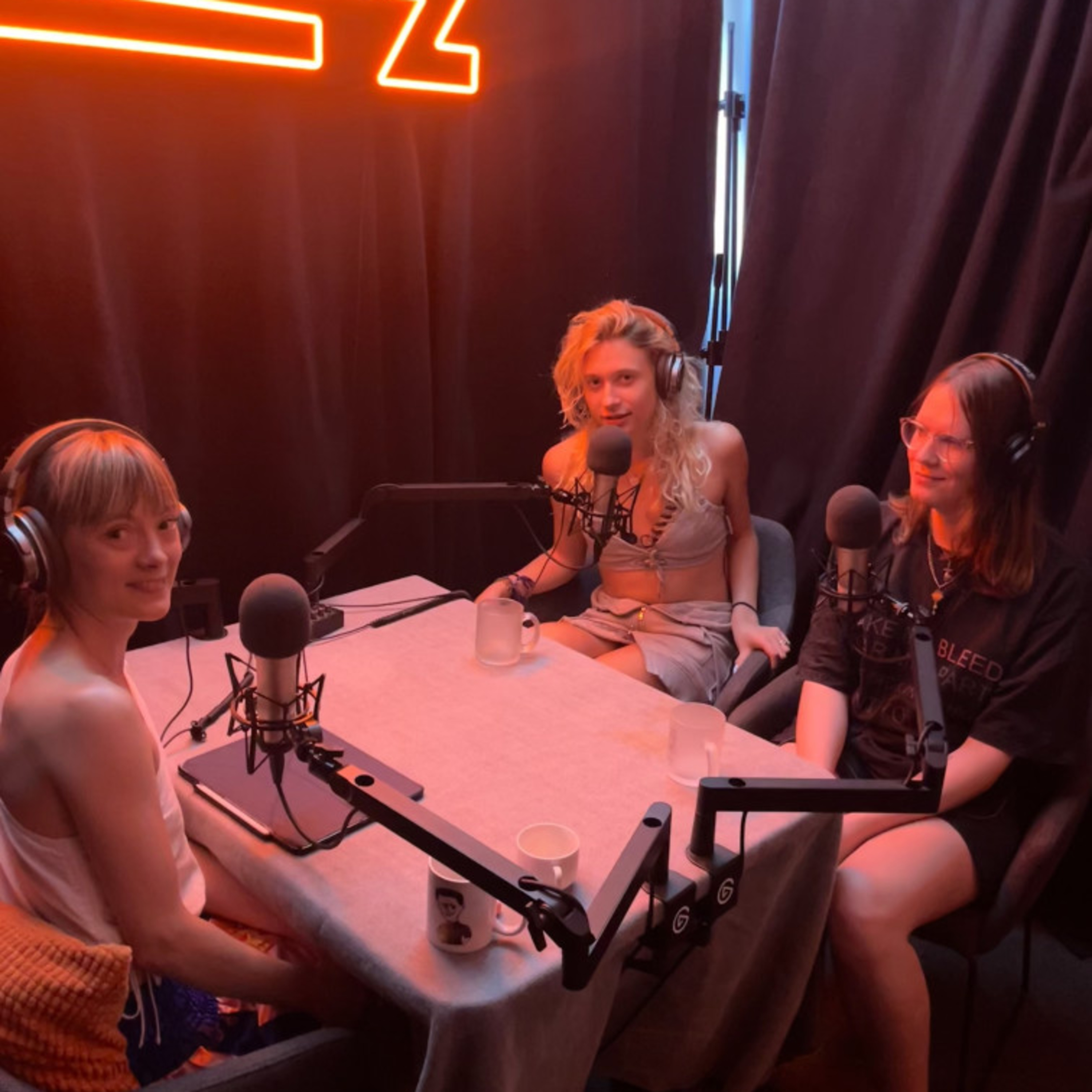O tranzycji w Polsce. Lilianna Dziedzic i Julia Respondek w rozmowie z Żanetą Wańczyk