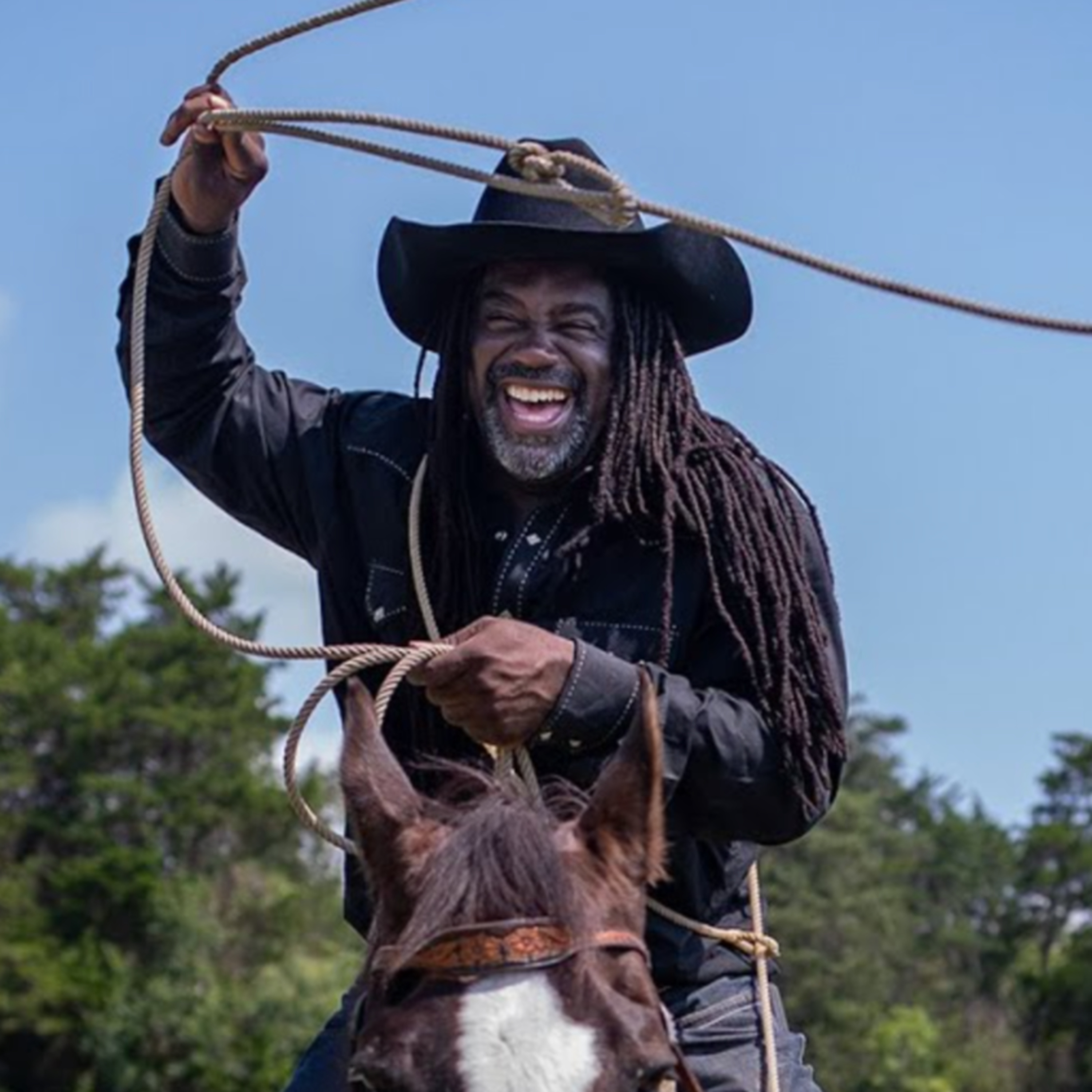 Hatley Bros. II Unplugged: Mr. Ke'Elronn Hatley shares cowboy tales & roofing adventures Live! (VIDEO) episode artwork