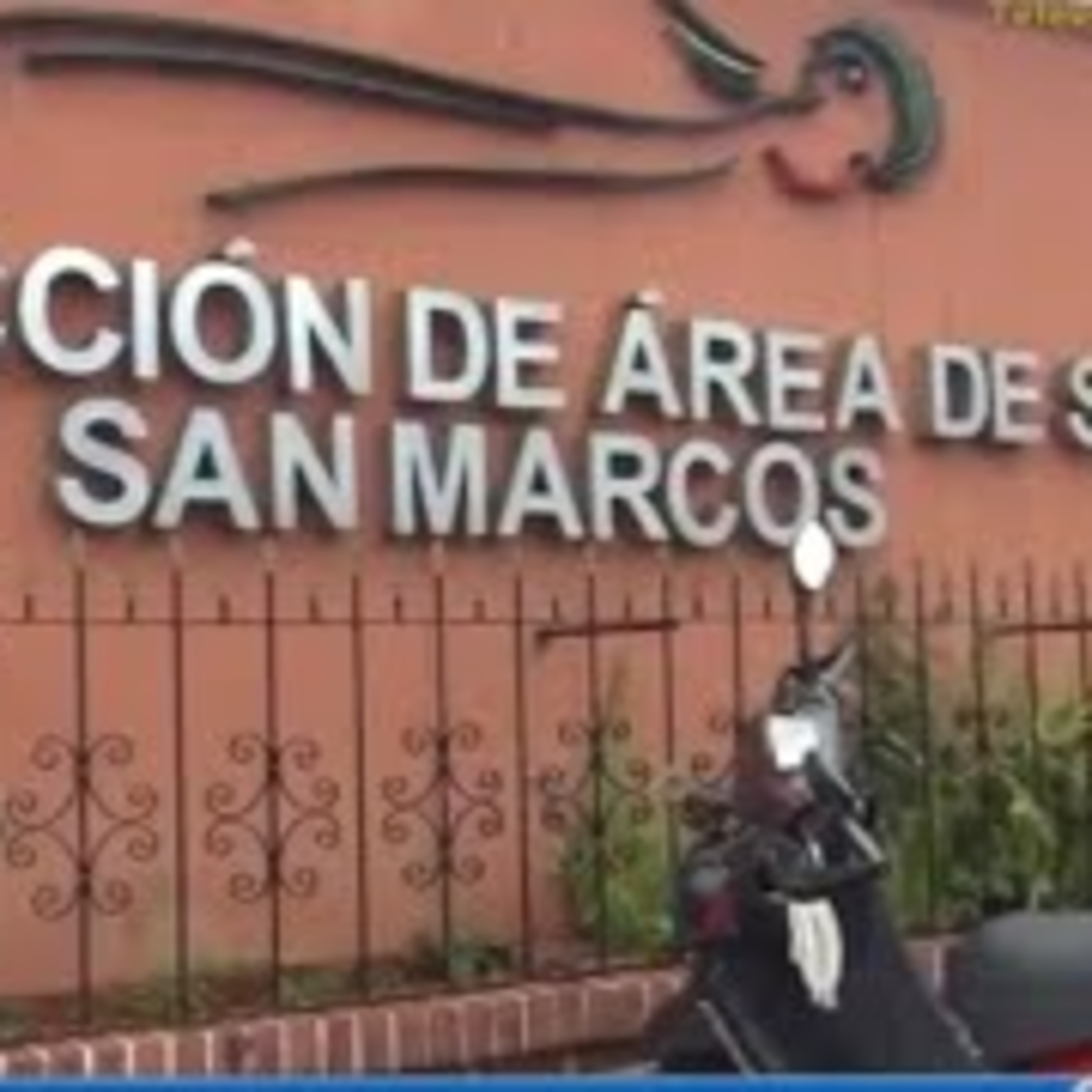 Área de Salud se abastece de materiales médicos.  episode artwork