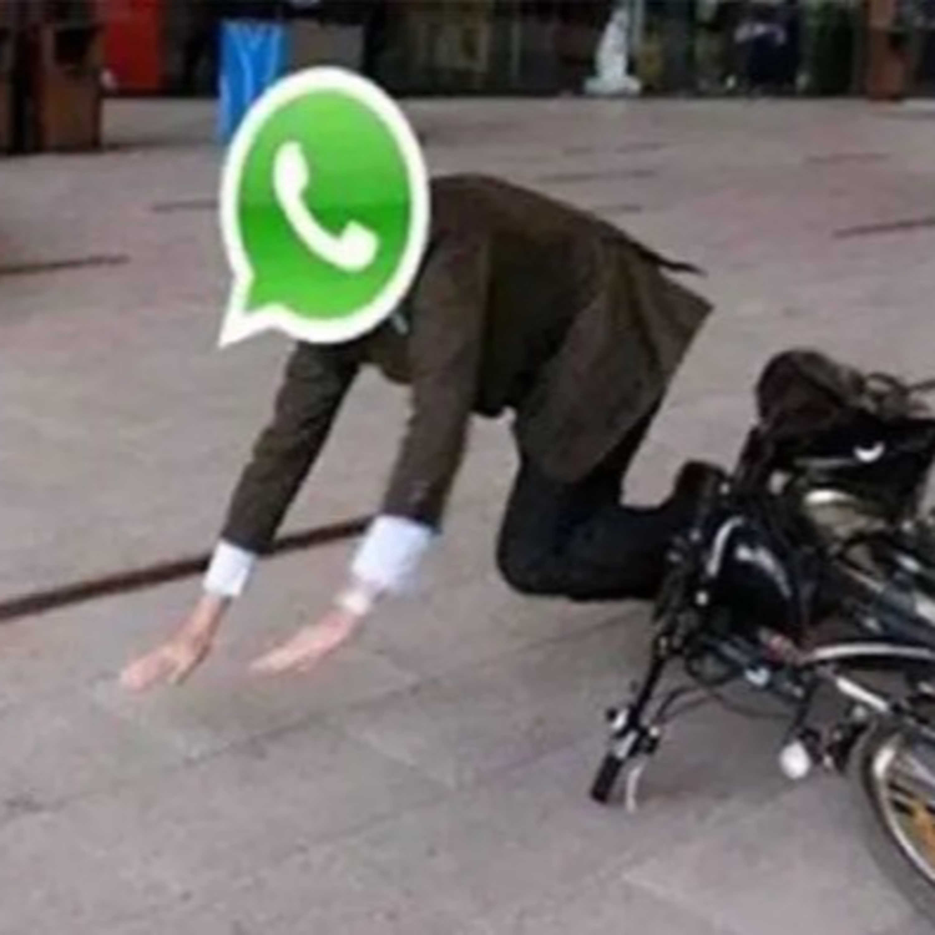WhatsApp se cae.  episode artwork