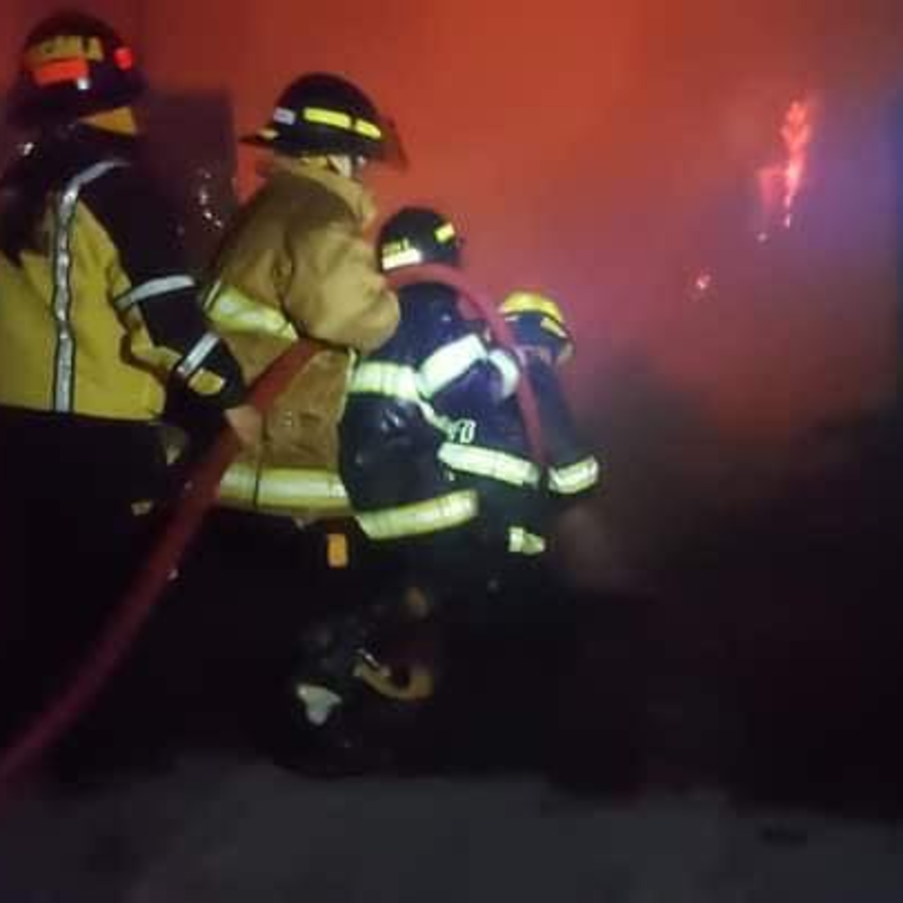 Incendio estructural en Panajachel. episode artwork