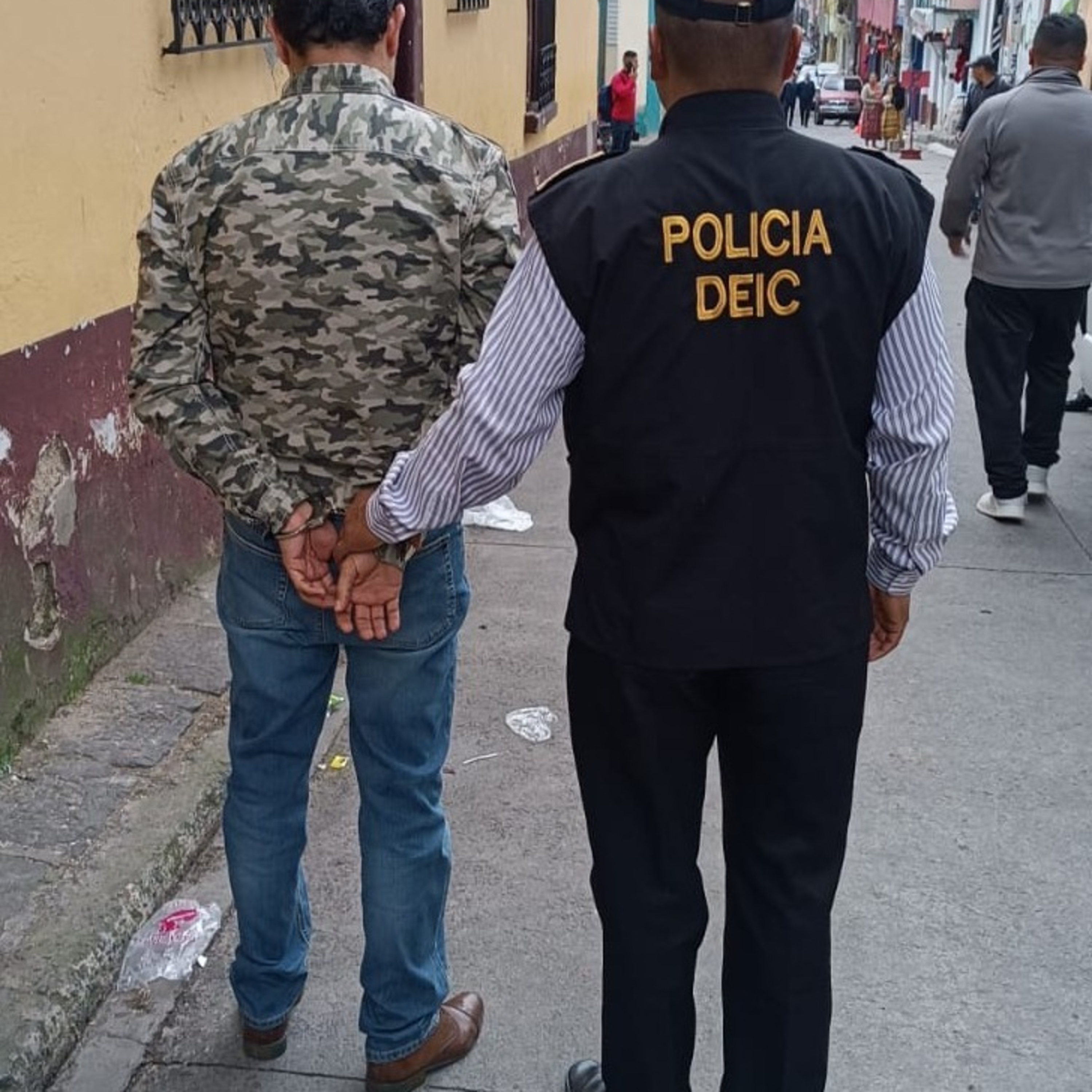 Hombre capturado por chantaje. 