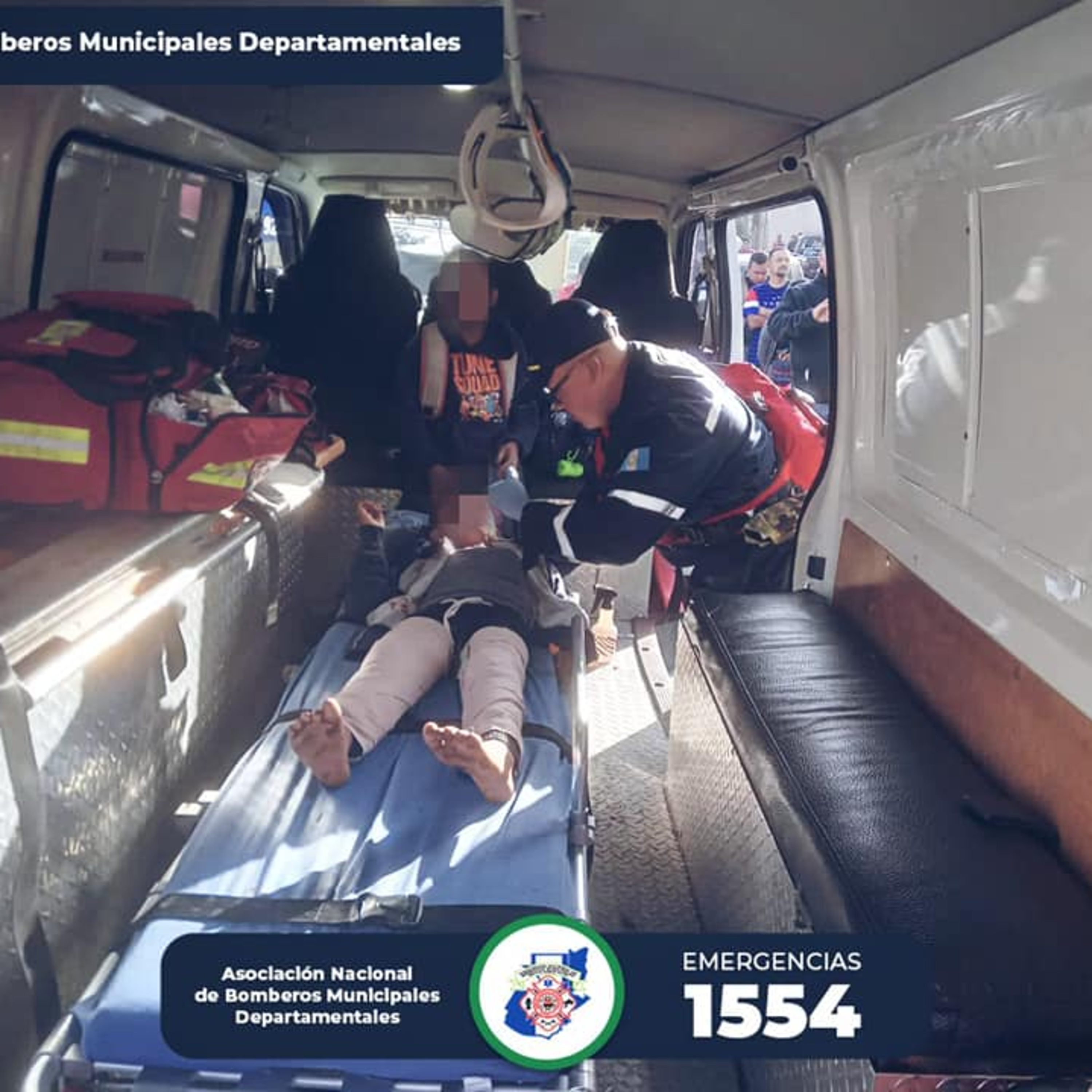 Dos menores heridos en accidente. episode artwork