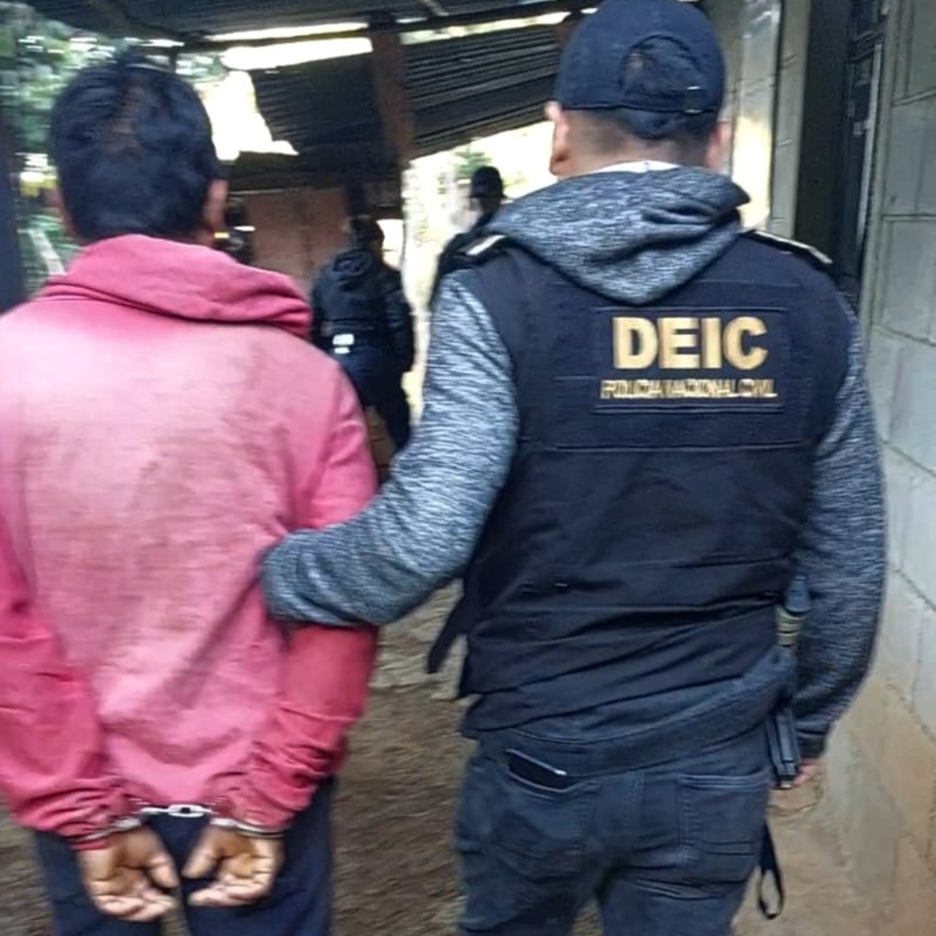 Detenido en la aldea Santa Clara, Cunen, Quiché. episode artwork