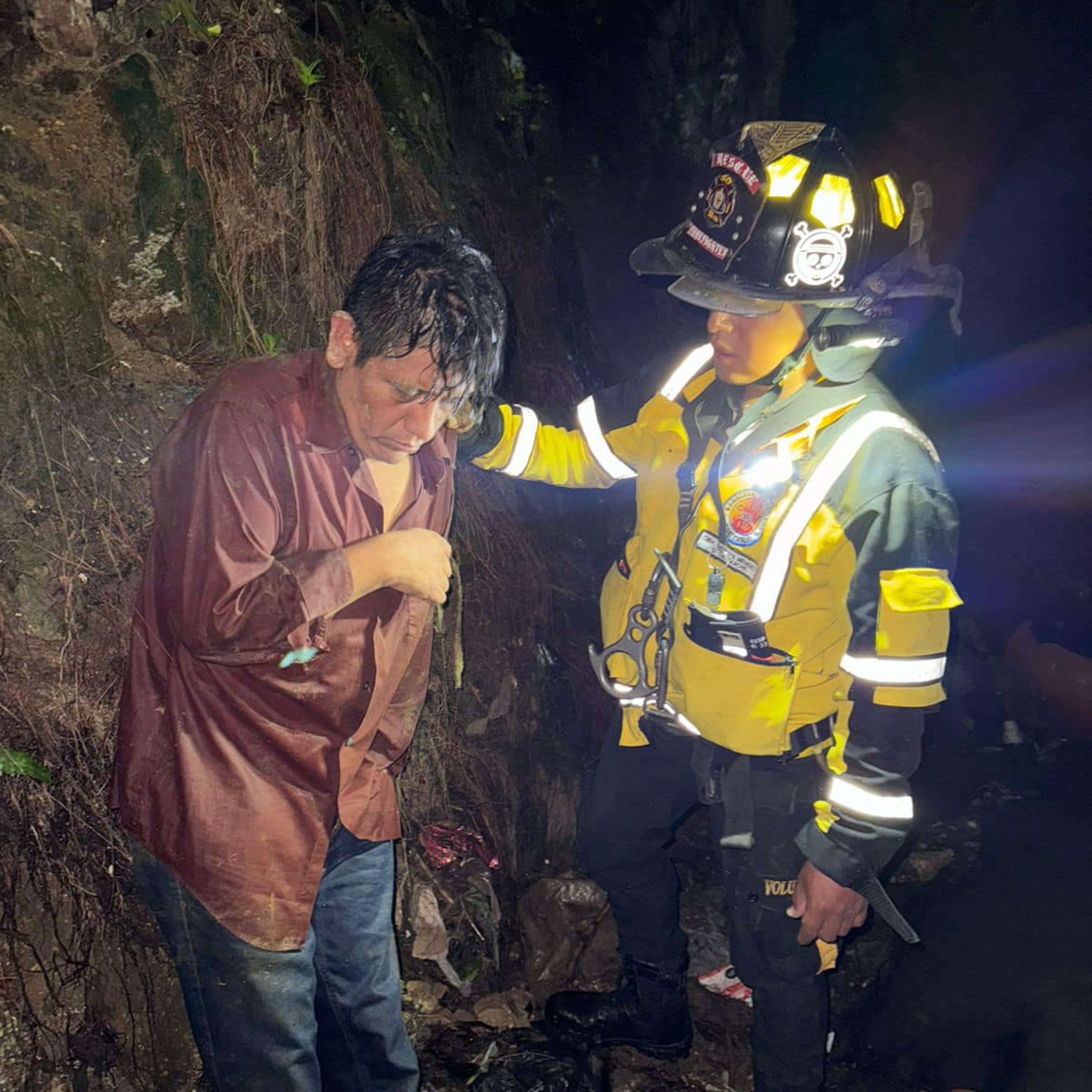 Hombre cae a barranco. episode artwork