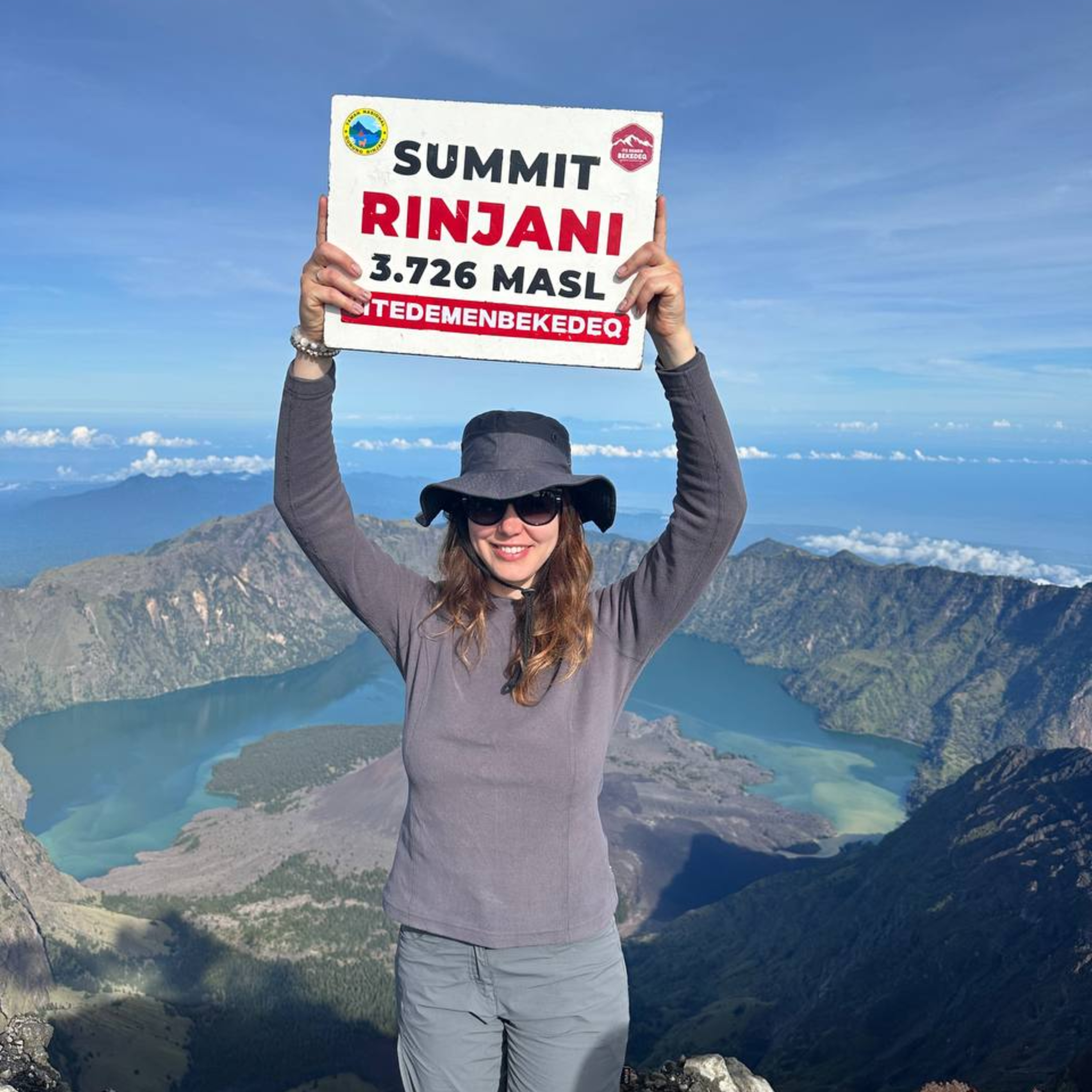 №220: Мой отпуск в Индонезии + useful adjectives.