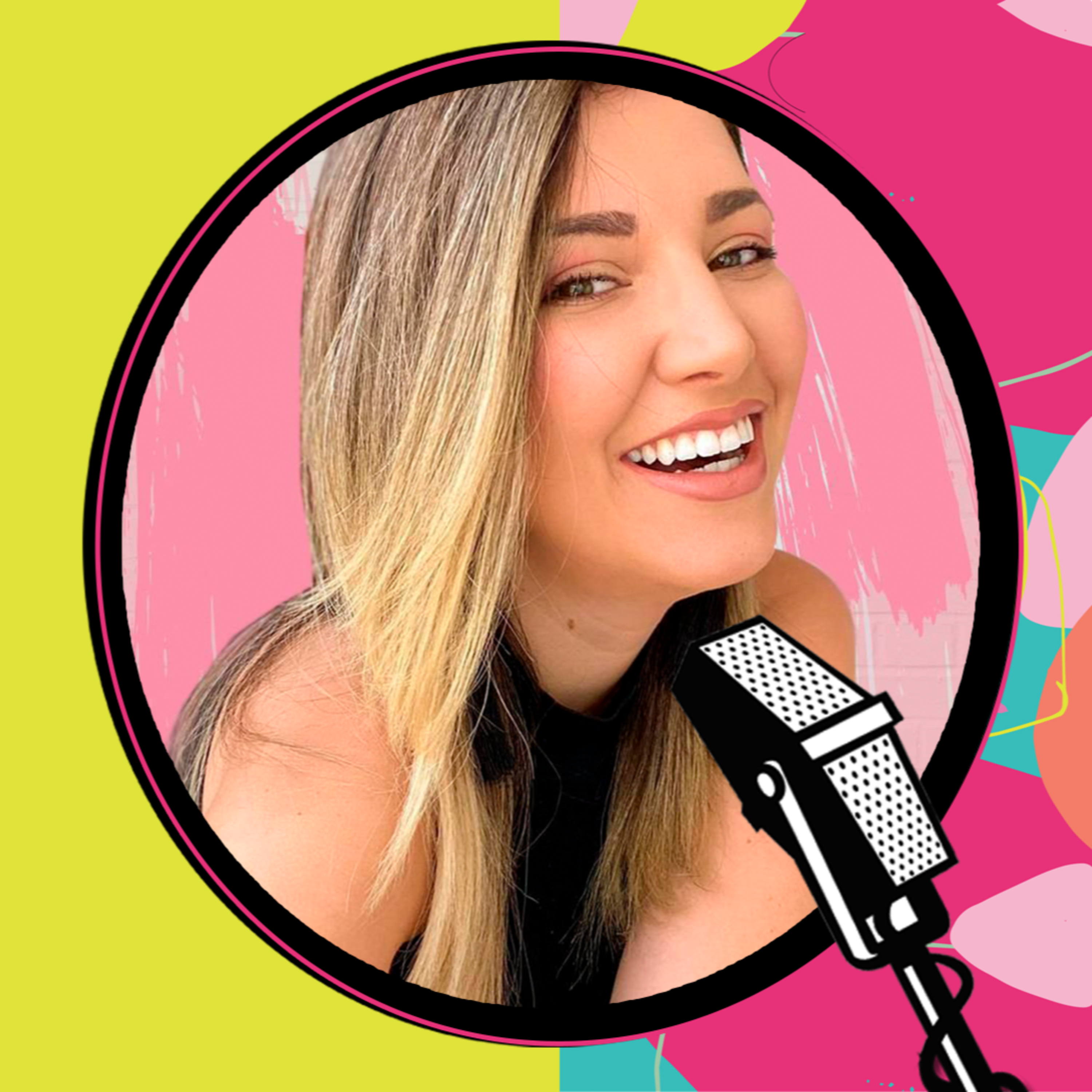 EVELYN REGLY | VACACAST