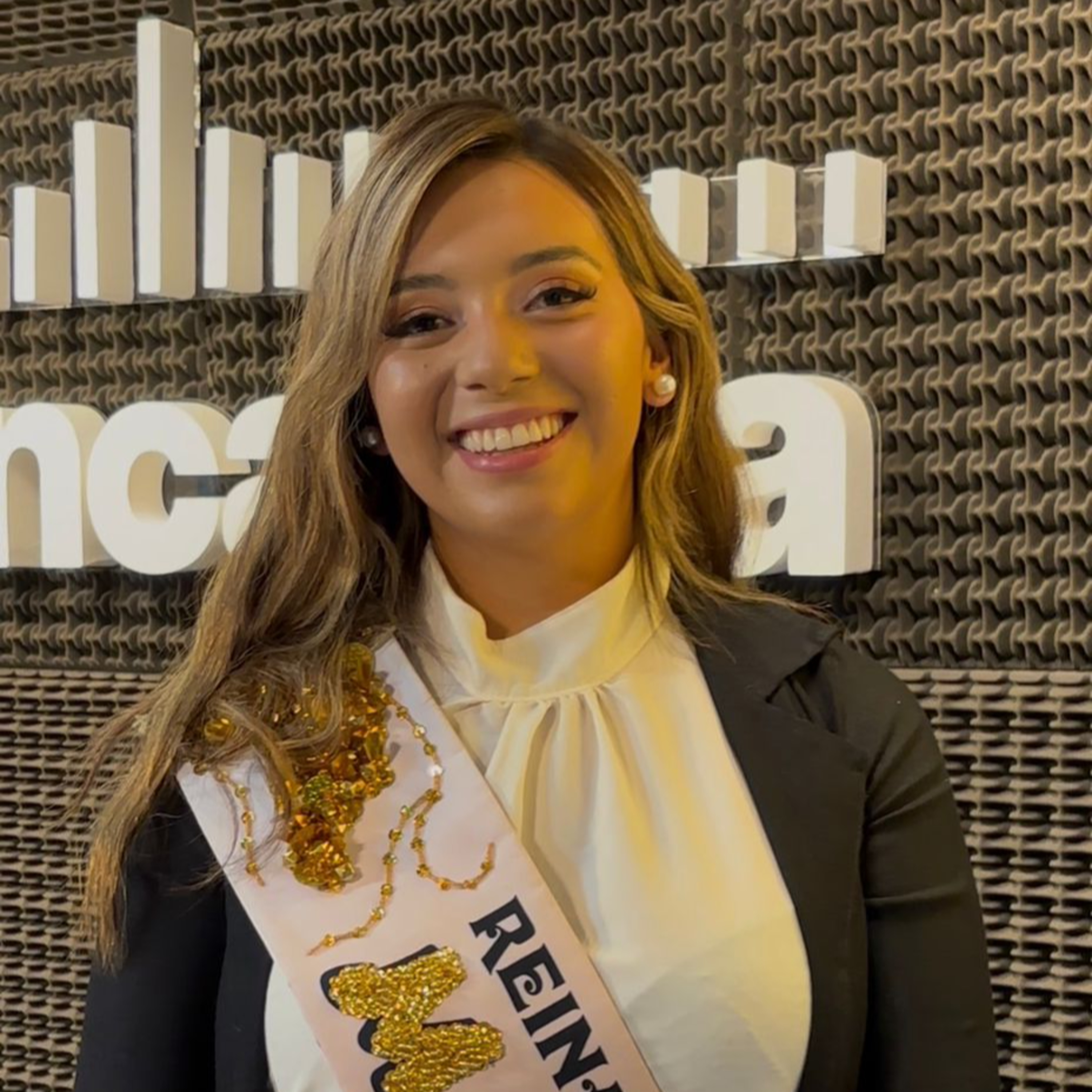 Lourdes Priscila Arroyo - Reina del Departamento de Malargüe episode artwork