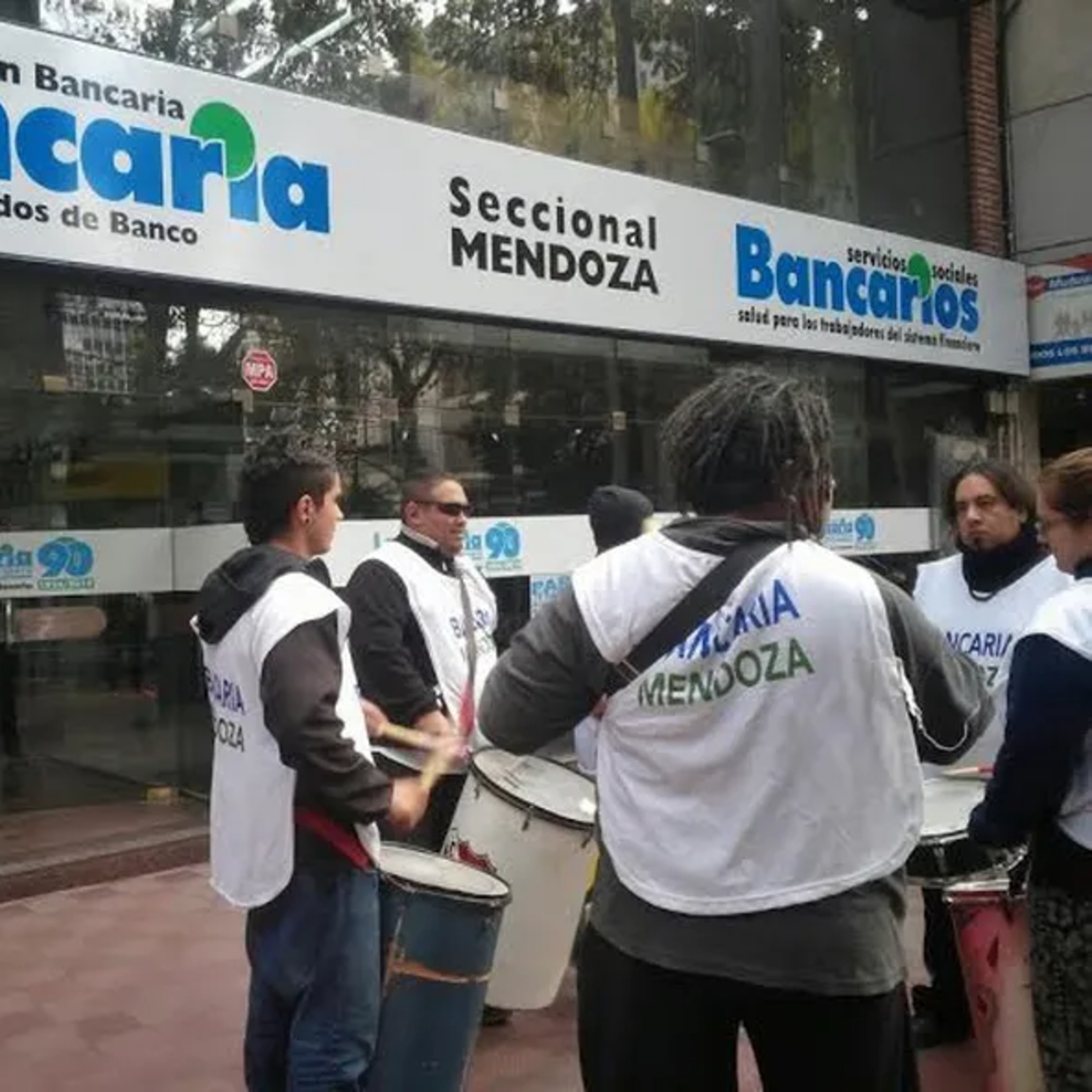 Paro en Mendoza: Situación de los gremios en el país - Sergio Gimenez  episode artwork