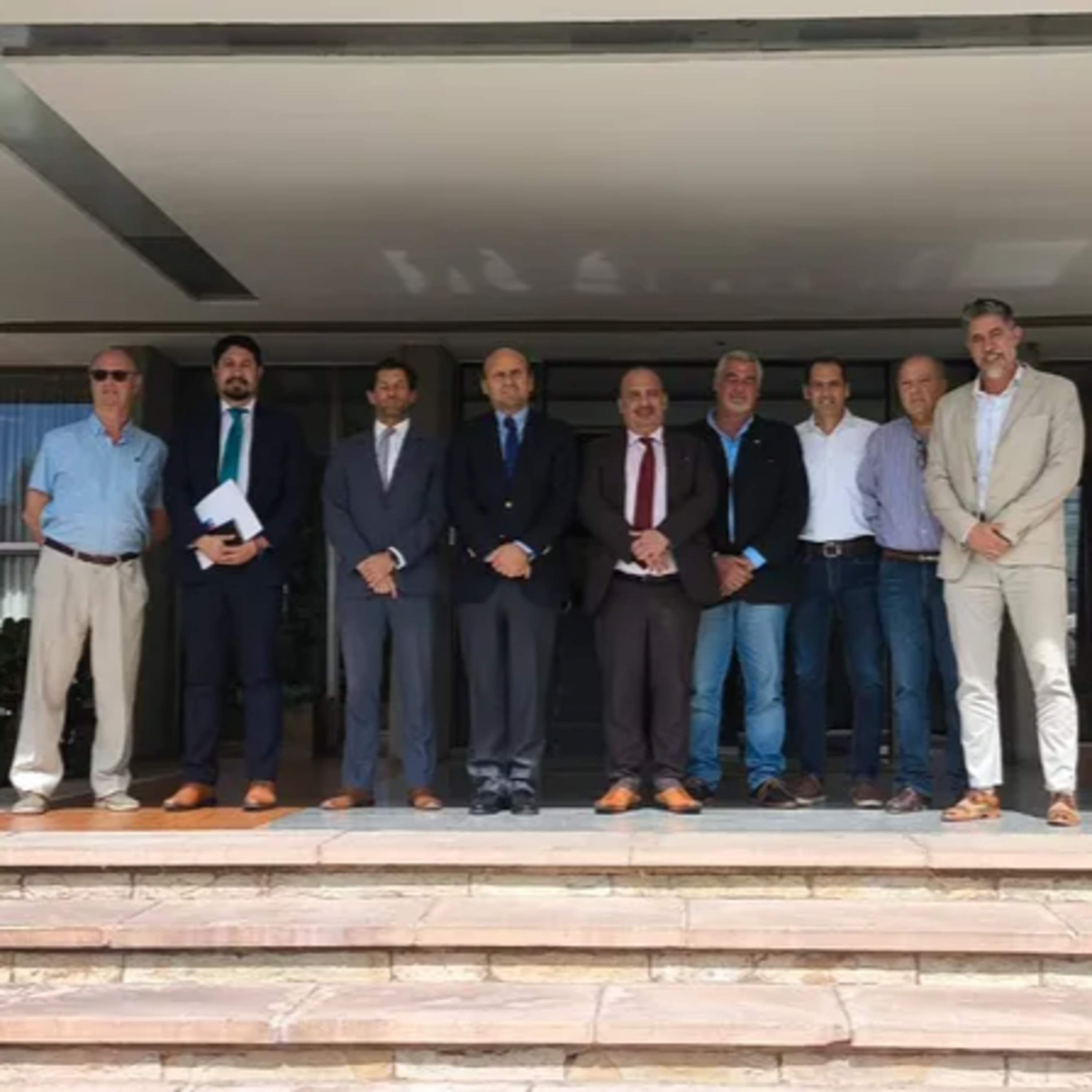Reunión de empresarios mendocinos con el embajador de Chile en Argentina - Mauricio Badaloni episode artwork