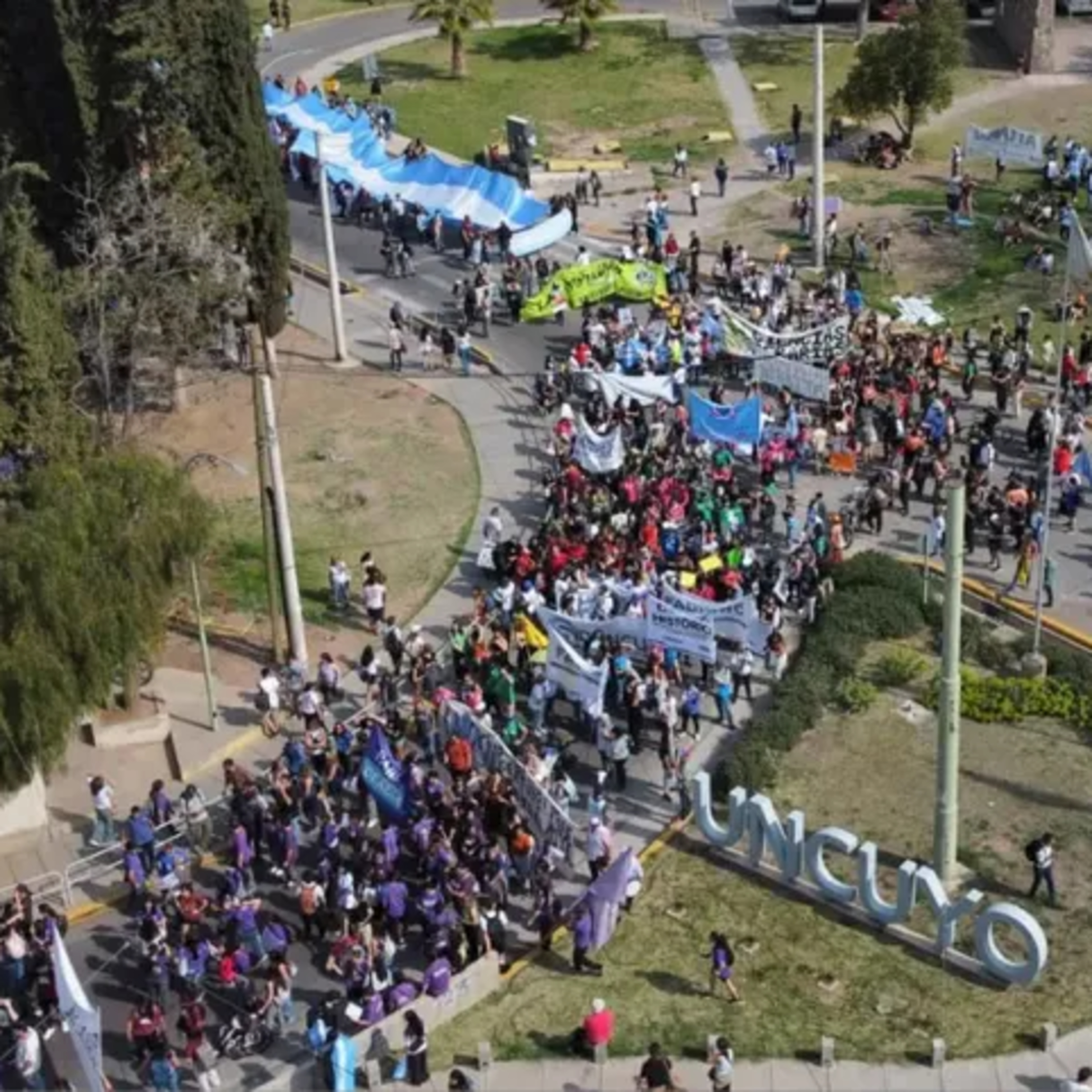 Cuarta marcha universitaria en contra del gobierno de Javier Milei - Nahuel Peralta episode artwork
