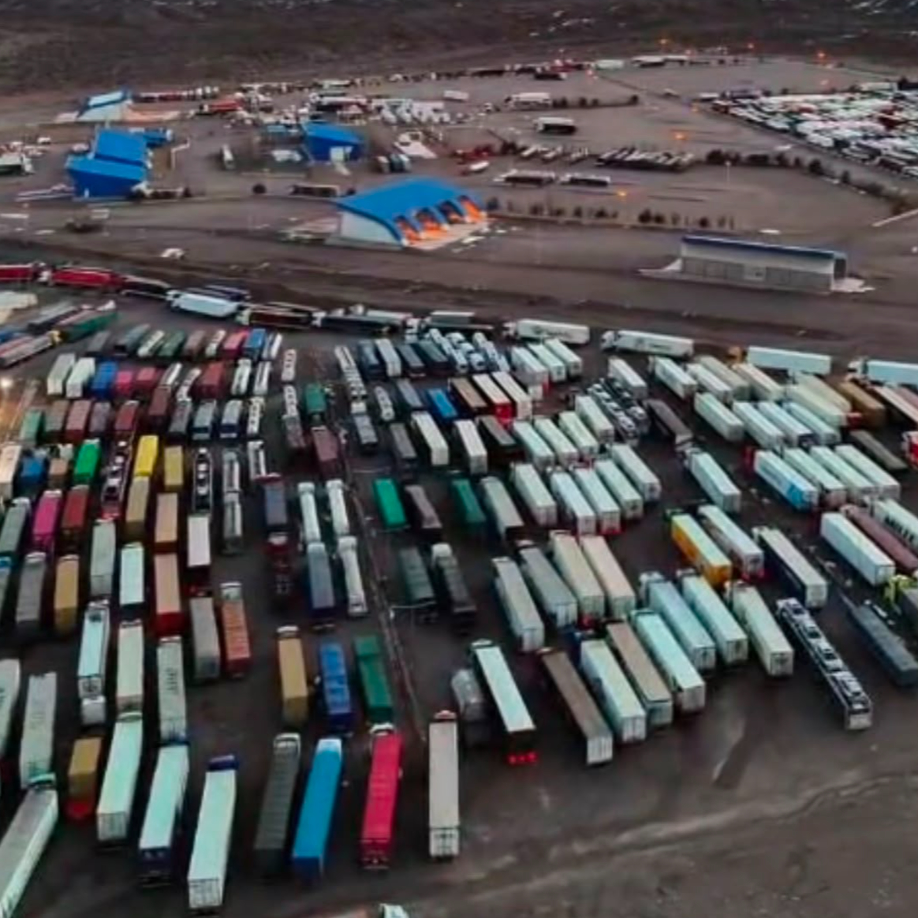 Situación de los camioneros en alta montaña - Carlos Messina episode artwork