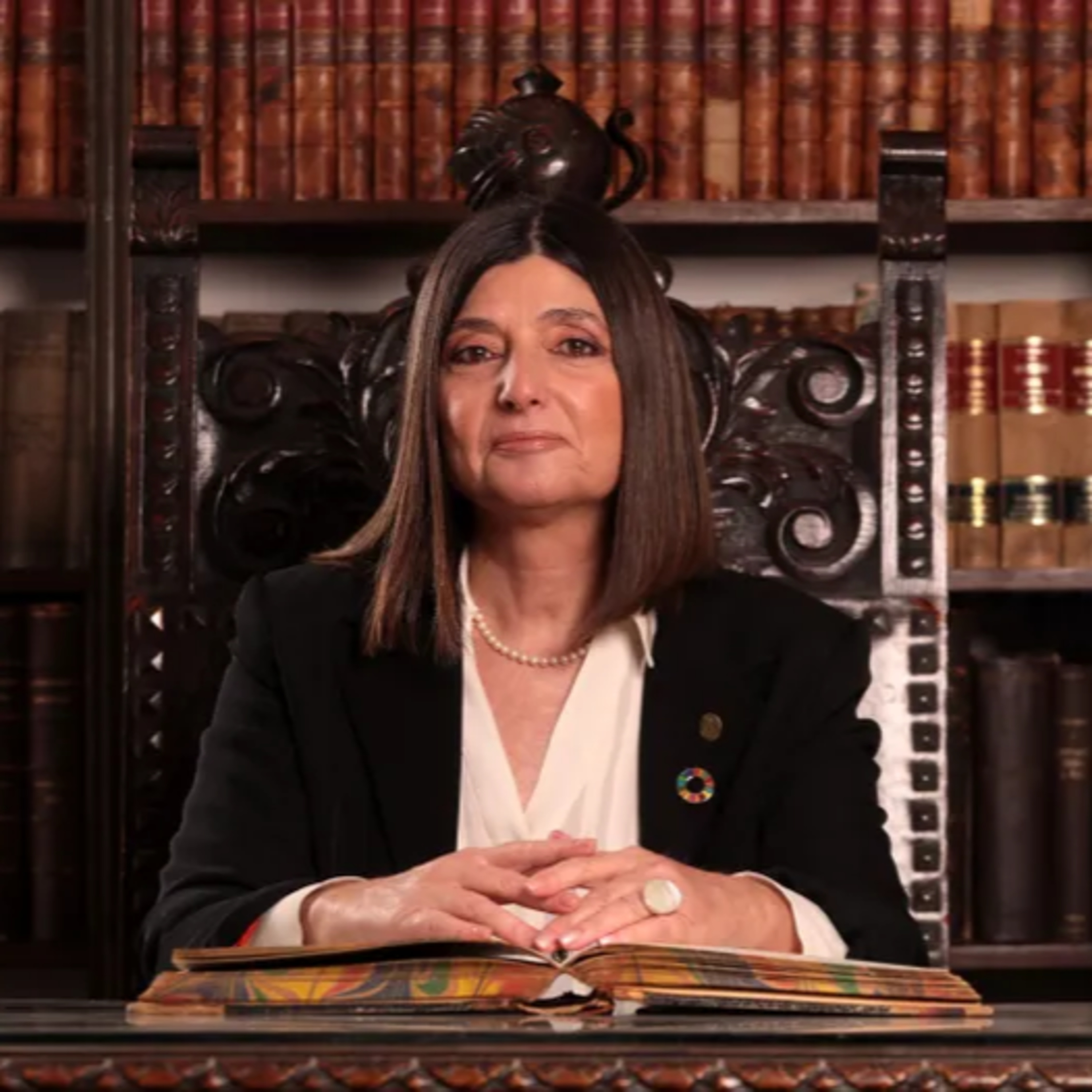Primera mujer en conducir la Facultad de Derecho de la UNCuyo - Silvina Furlotti episode artwork