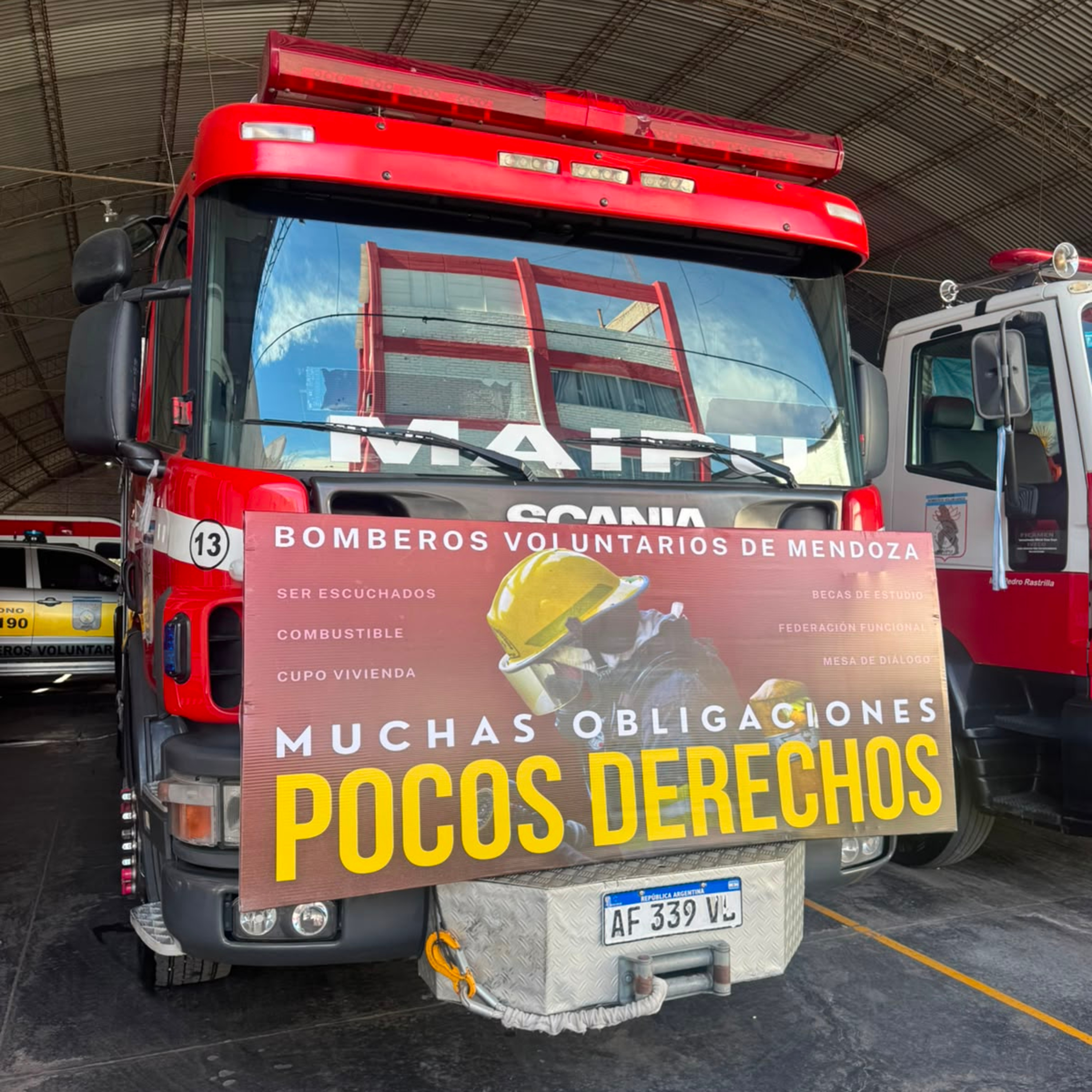 Reclamo de bomberos voluntarios - Santiago Cronenberg episode artwork