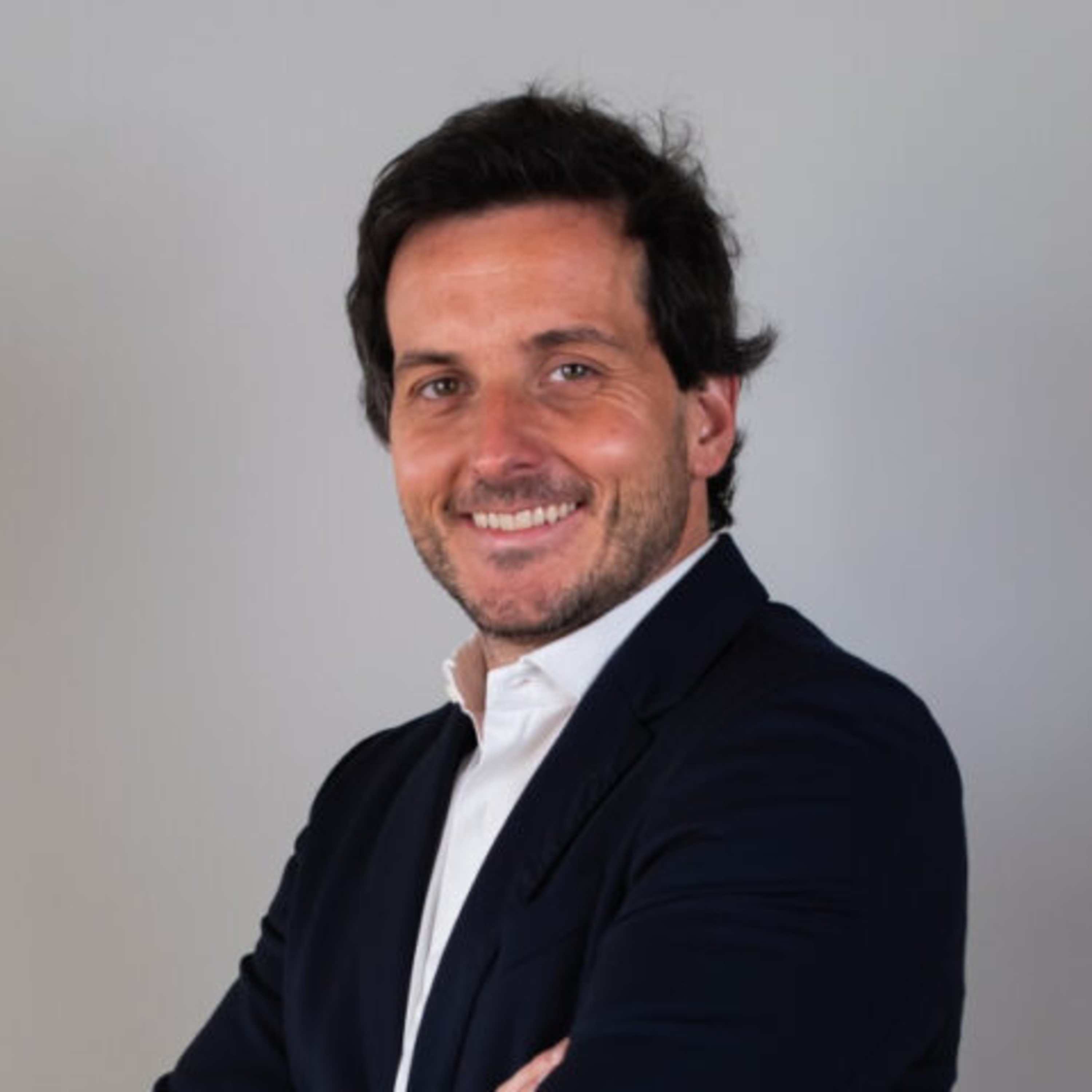 "É preciso maior acesso ao mercado de capital para atrair investimento estrangeiro," diz presidente da ANJE episode artwork