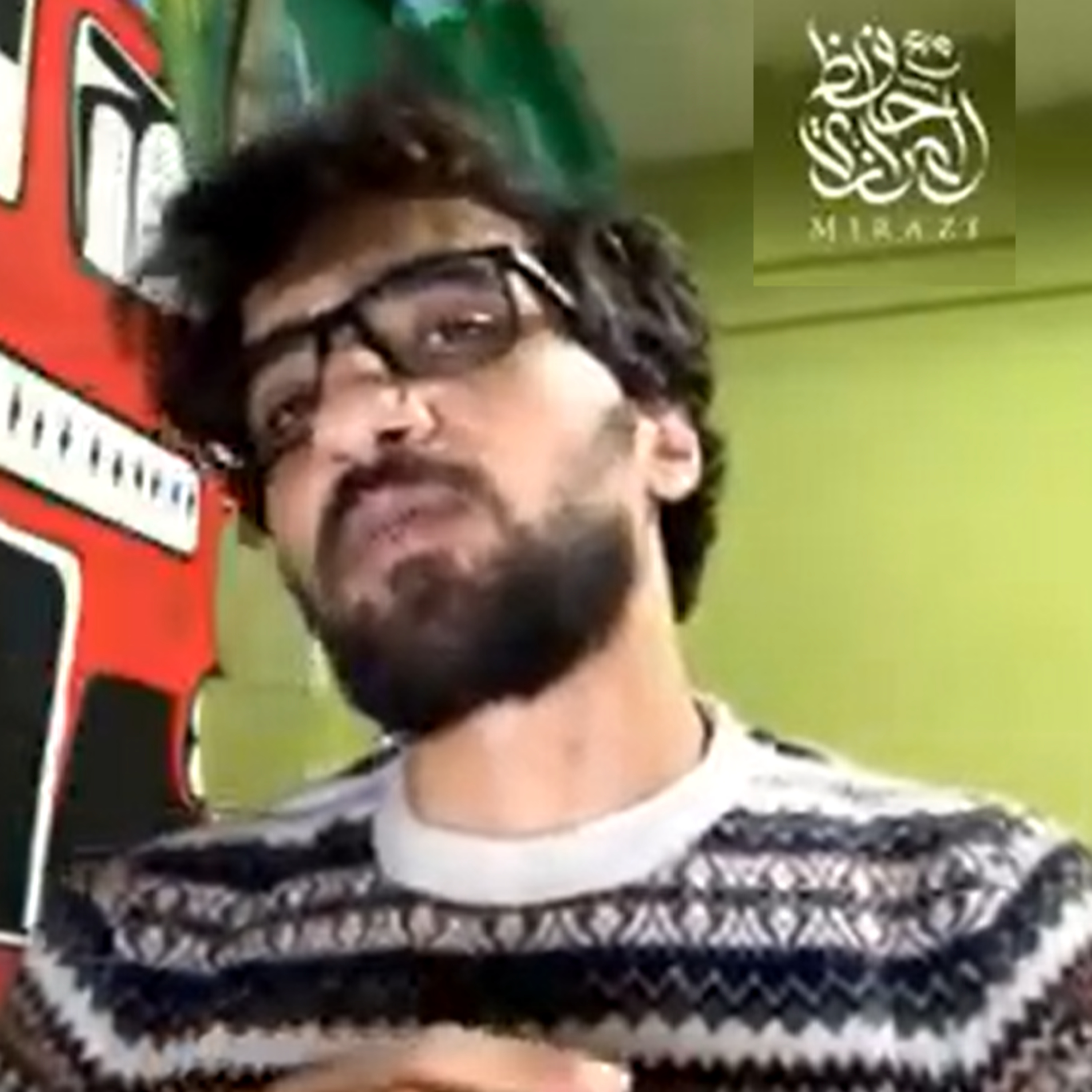 رمضان بدون سجّان (9) حسن البنا طاهر الصحفي الذي أُعتقل بالصدفة. وشهد وفاة شادي حبش دون إسعاف بالسجن episode artwork