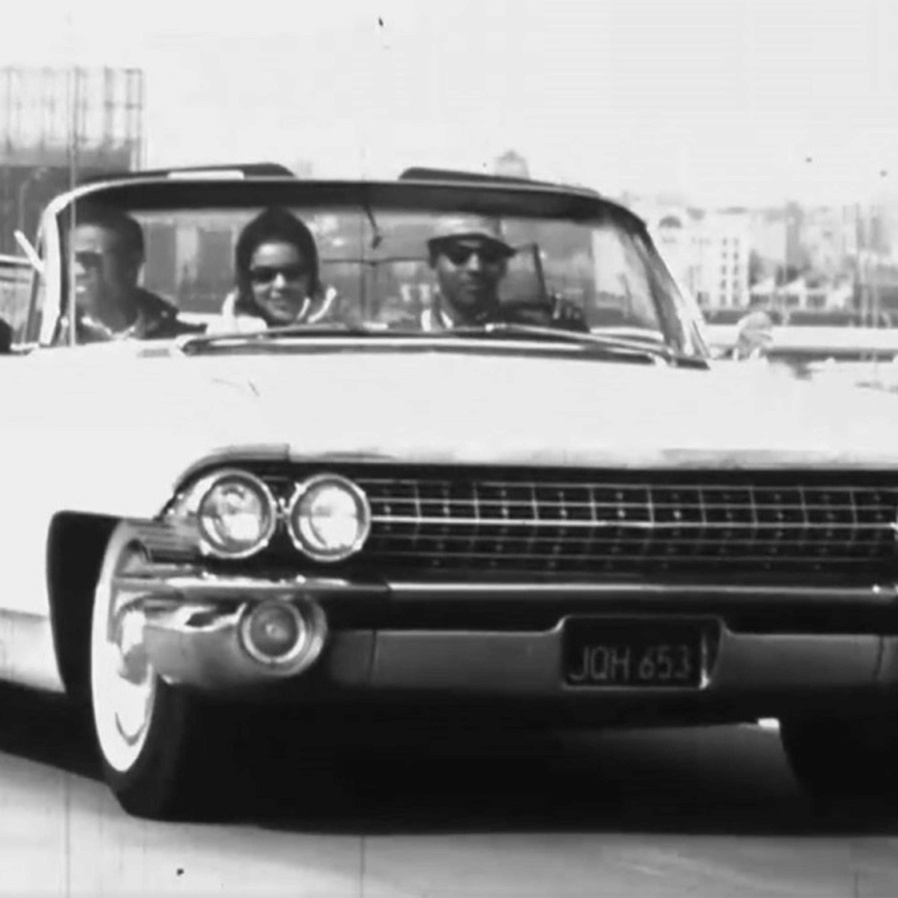 Black in My Llac S02 E01