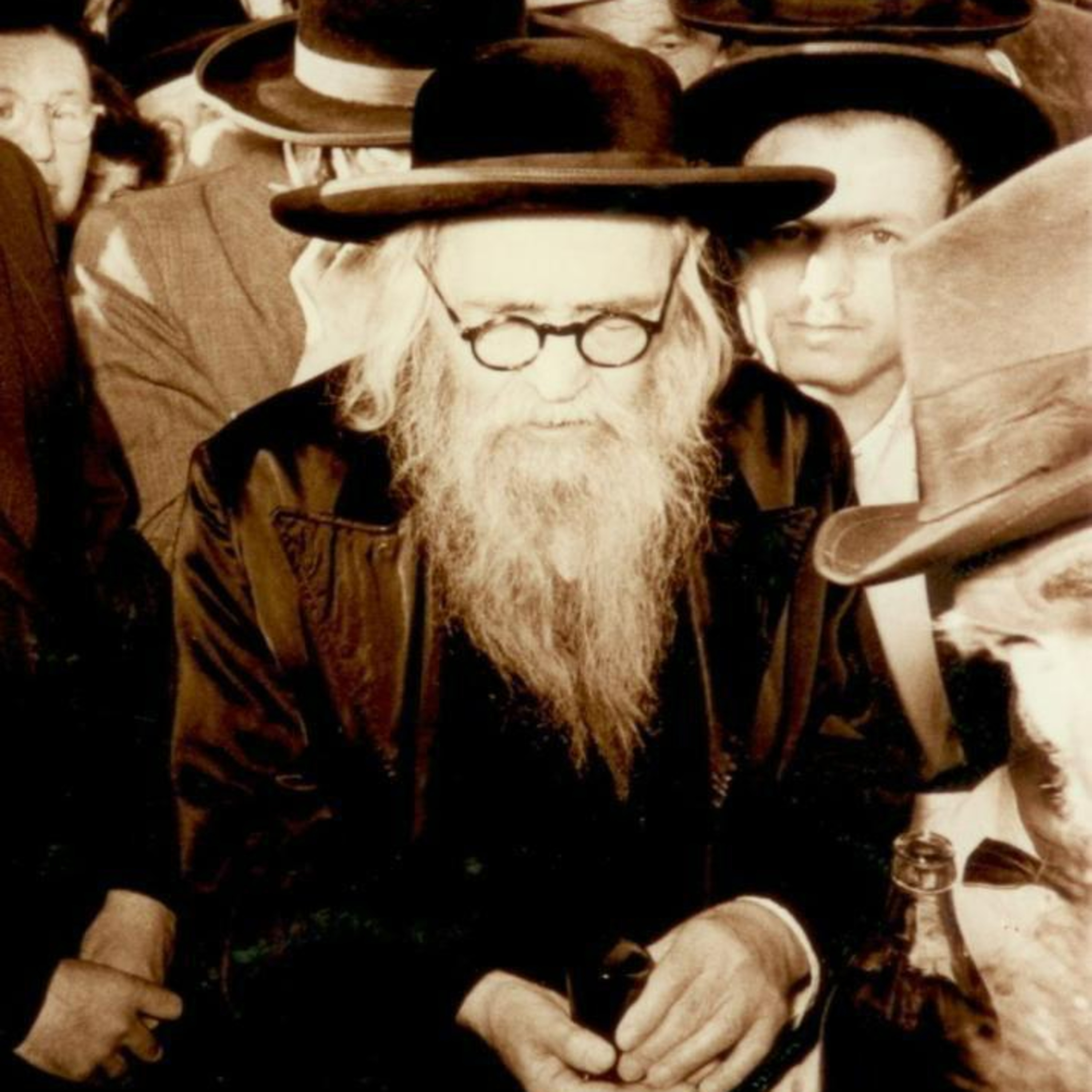 Rav Tzvi Pesach Frank - כא כסלו episode artwork