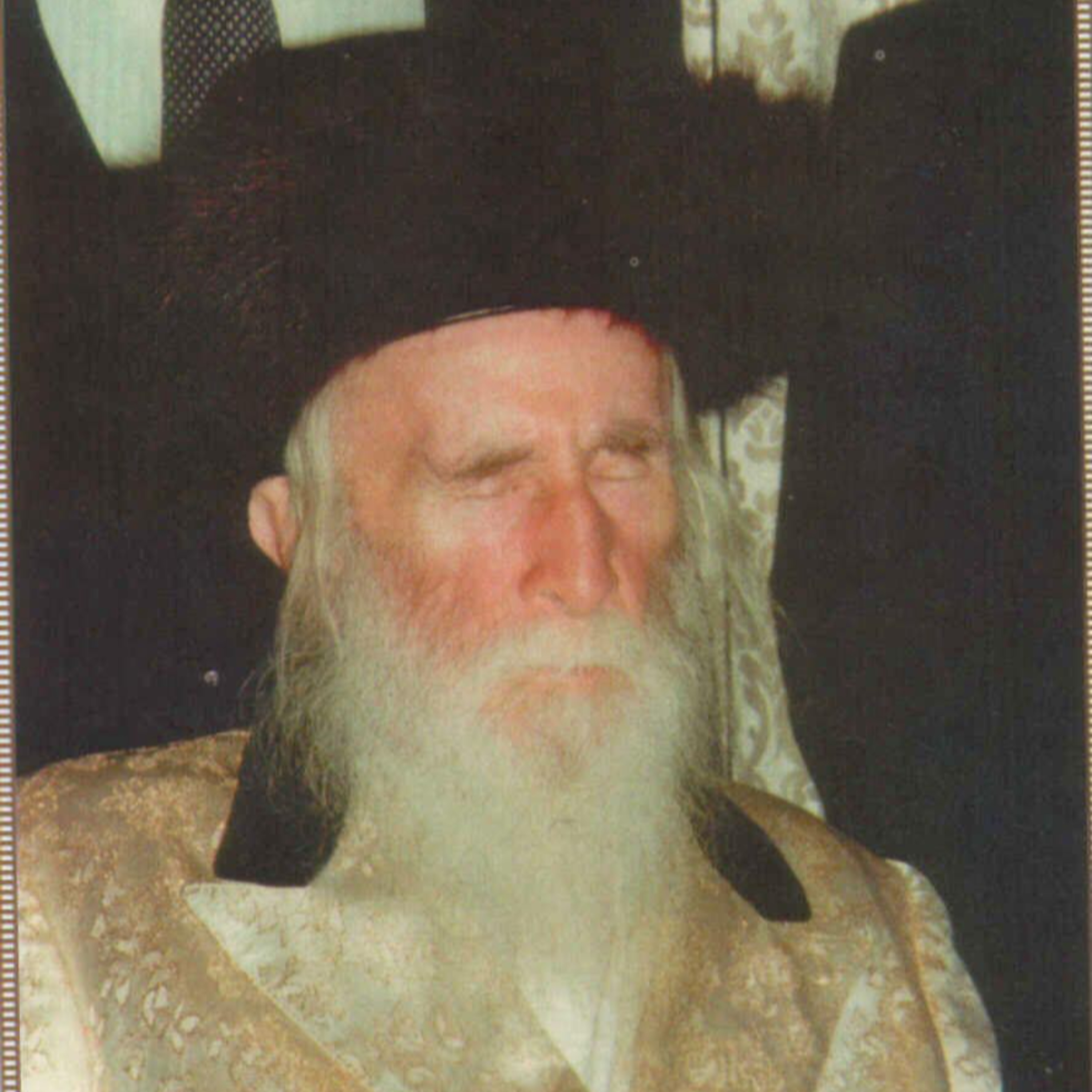 Bluzhever Rebbe - א חשון