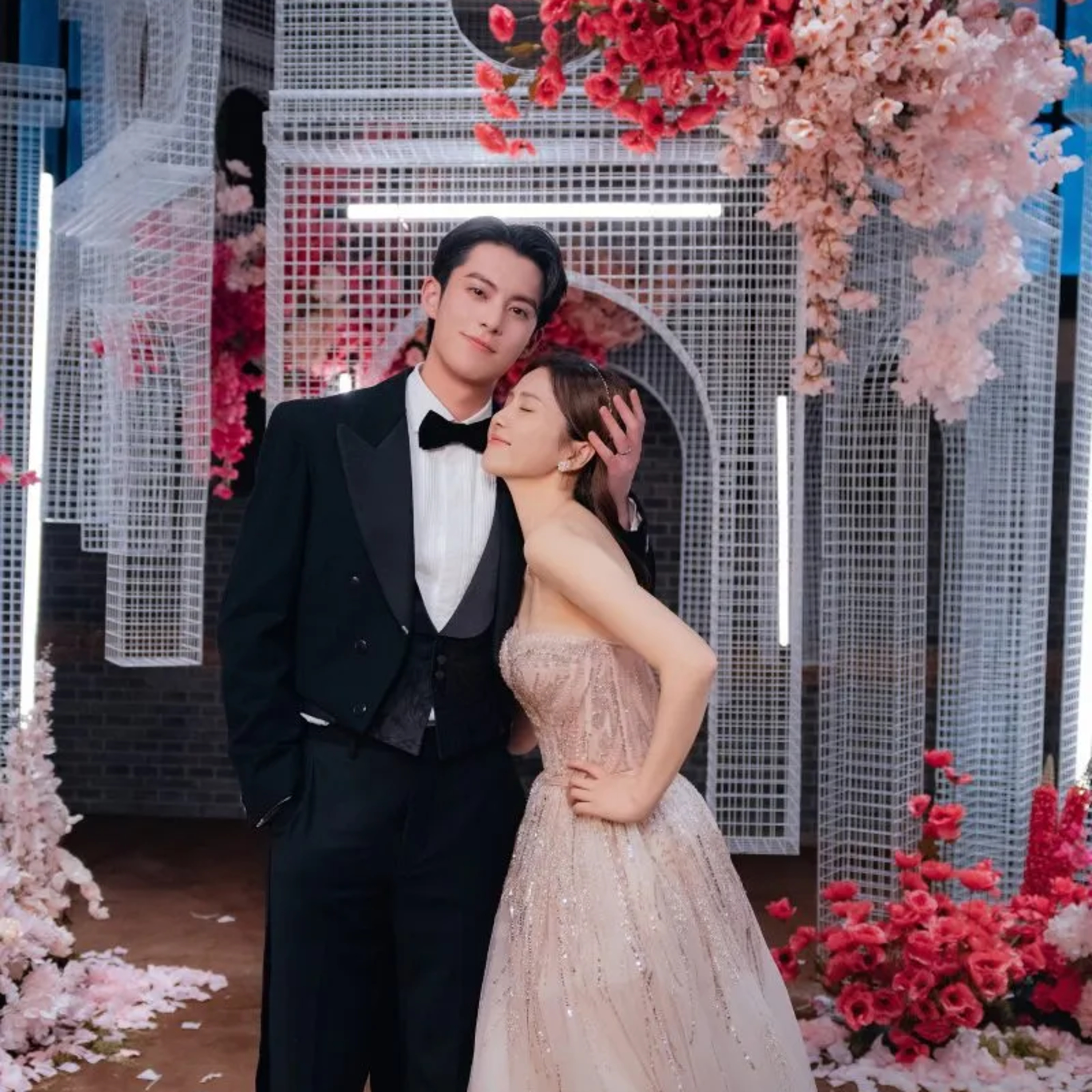 CƯA NHẦM BẠN TRAI, ĐƯỢC CHỒNG NHƯ Ý #32-Con đã bao giờ hoang tưởng Lưu Đức Hoa là chồng con đâu episode artwork