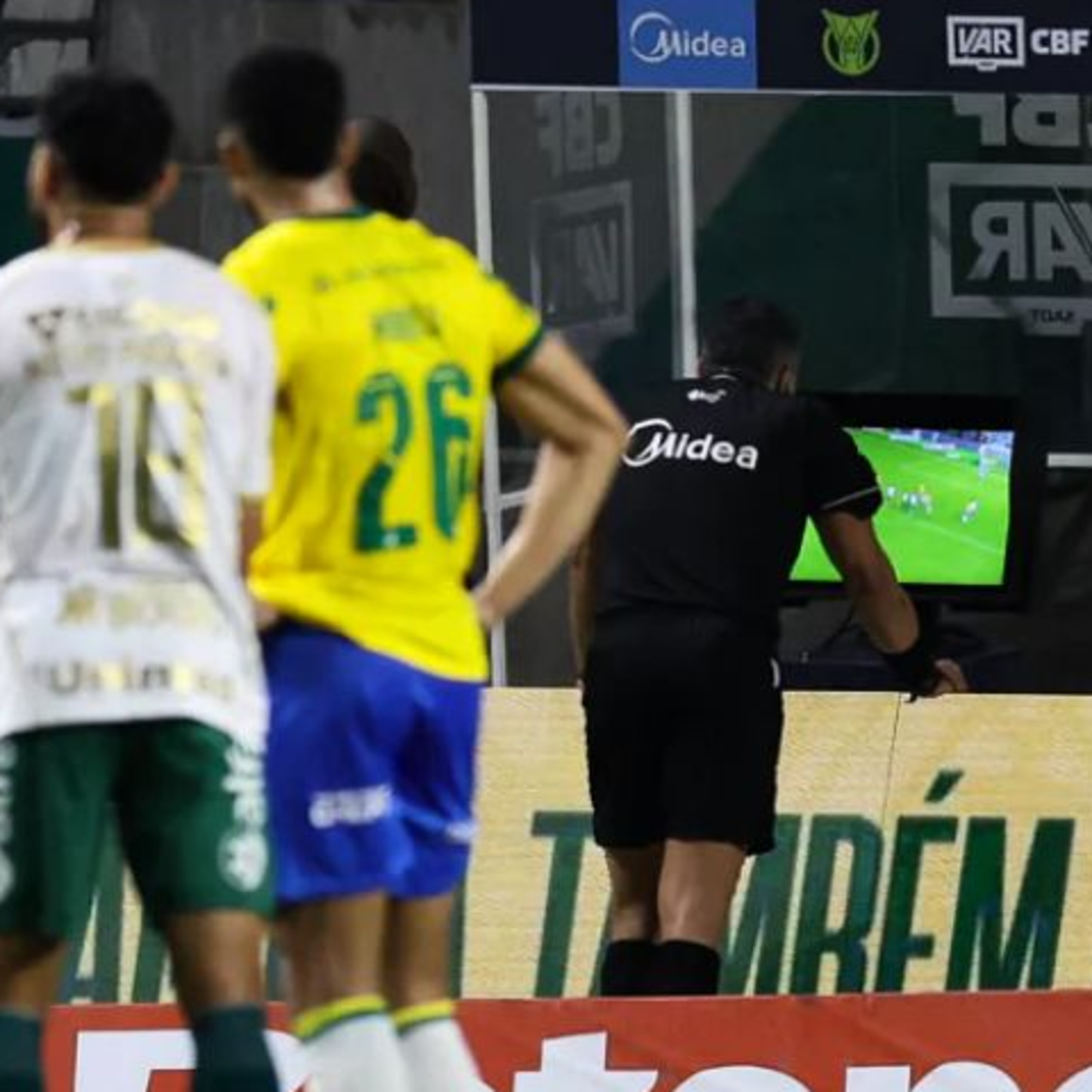 TORCEDORES DO BRASIL INTEIRO SE REVOLTAM COM MAIS UM ERRO DE ARBITRAGEM A FAVOR DO PALMEIRAS episode artwork