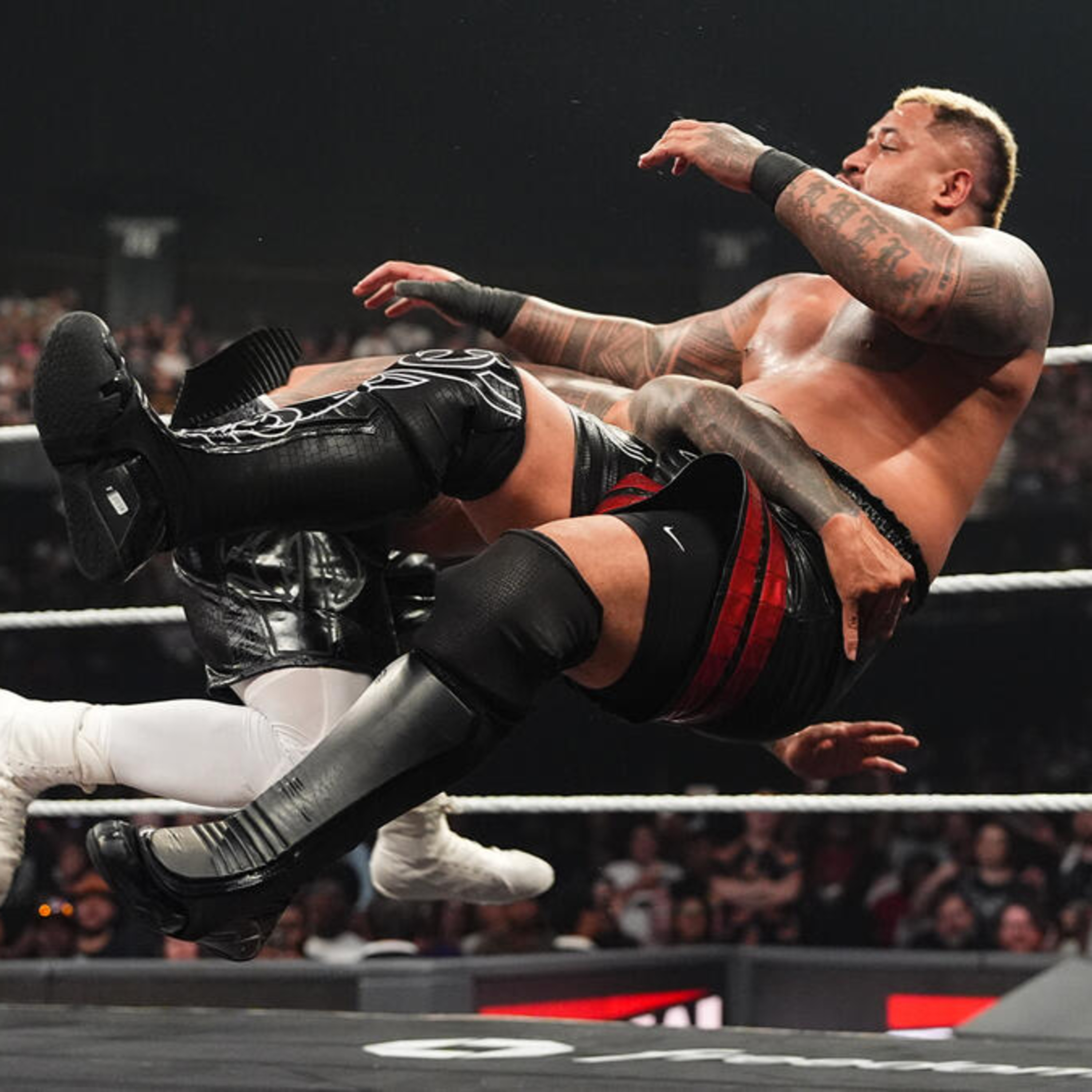 WWE RAW 8/10/26 Review: Great Women's Segment, Bloodline BACKSLIDE, Sad Crowd! episode artwork
