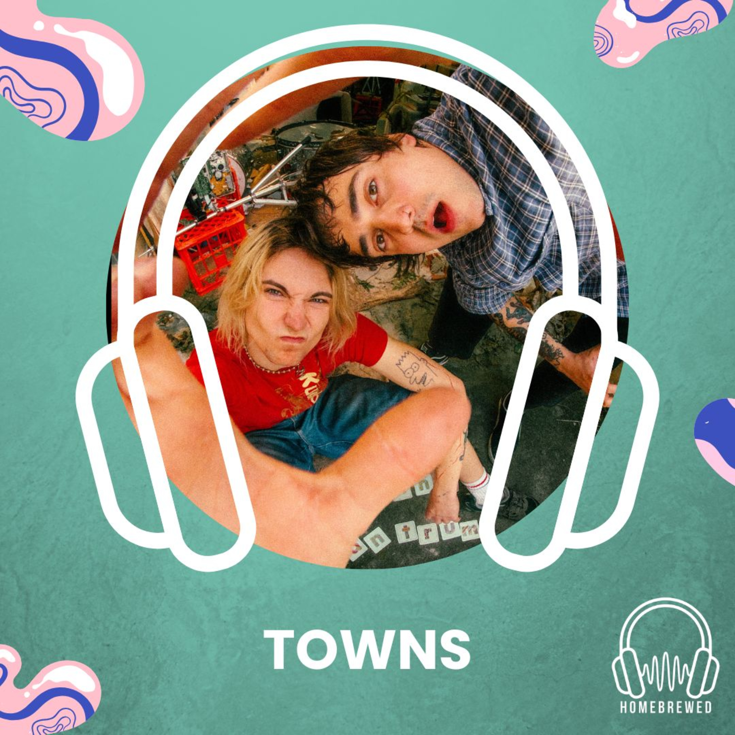 TOWNS - Football Punk