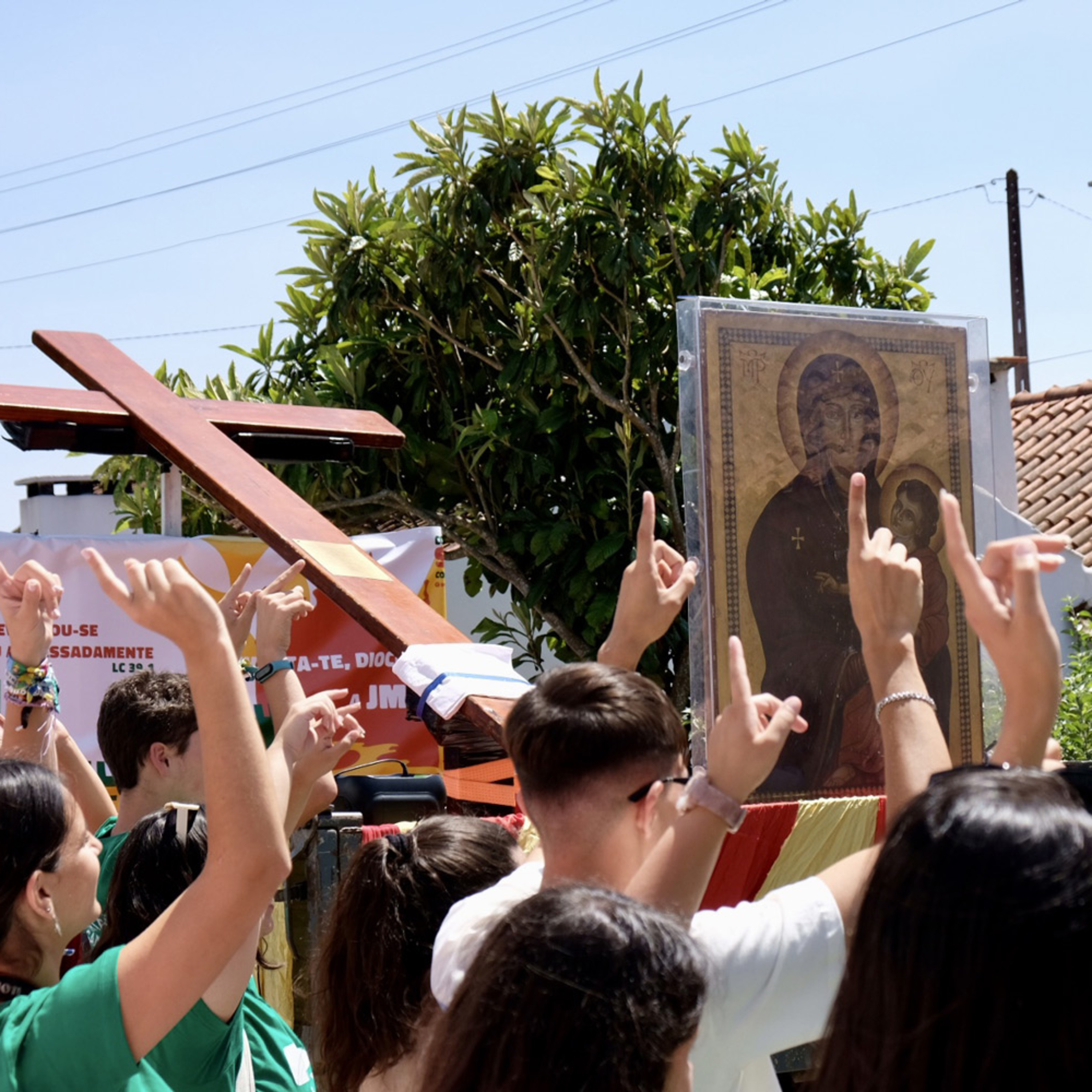 A peregrinação dos símbolos da JMJ na Diocese de Santarém - Emissão 09-07-2023 episode artwork