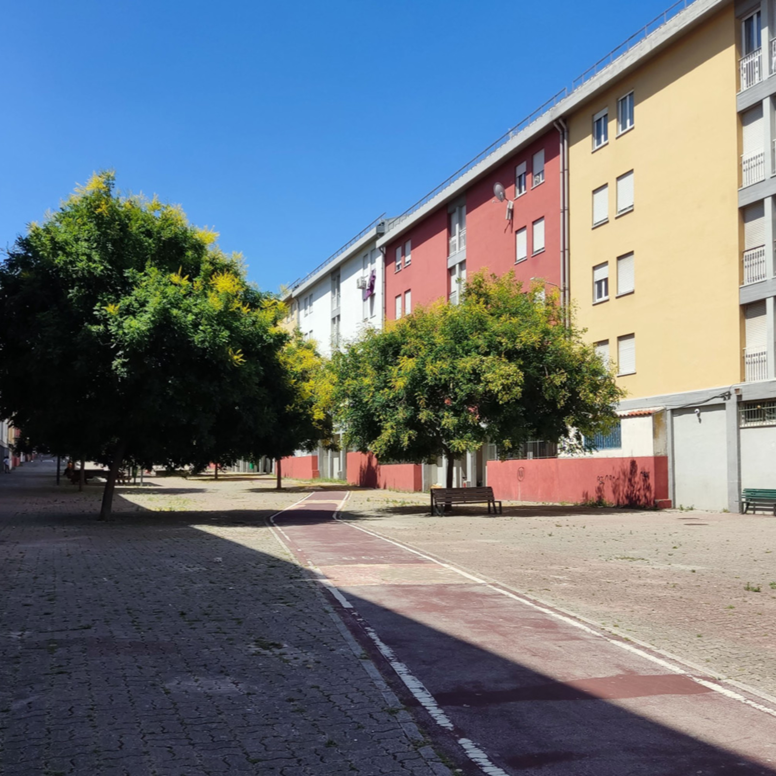 JMJ 2023: Um bairro social em «transformação» pode ser visitado pelos jovens peregrinos - Emissão 15-07-2023 episode artwork