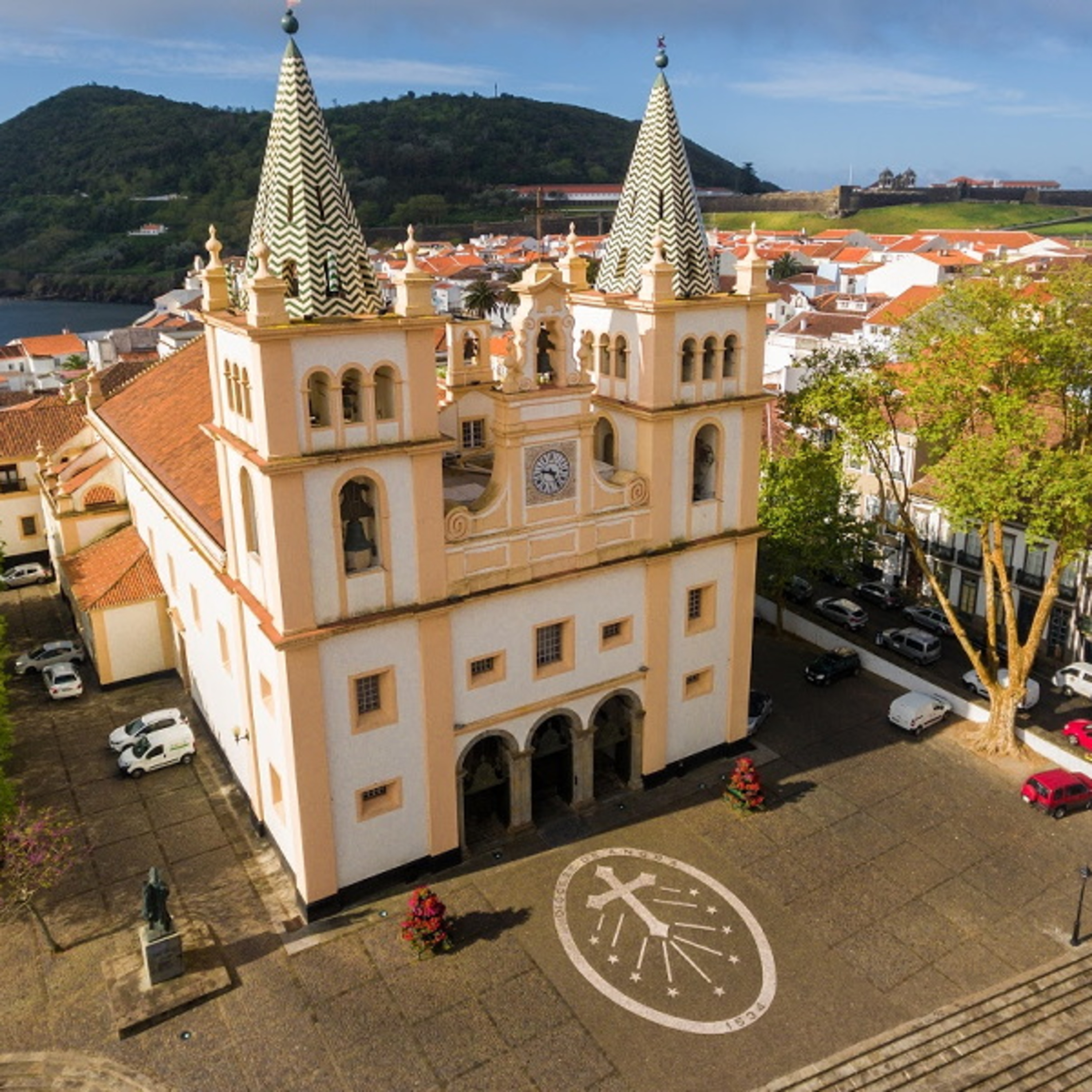 Sínodo na Diocese de Angra - Emissão 20-04-2024 episode artwork