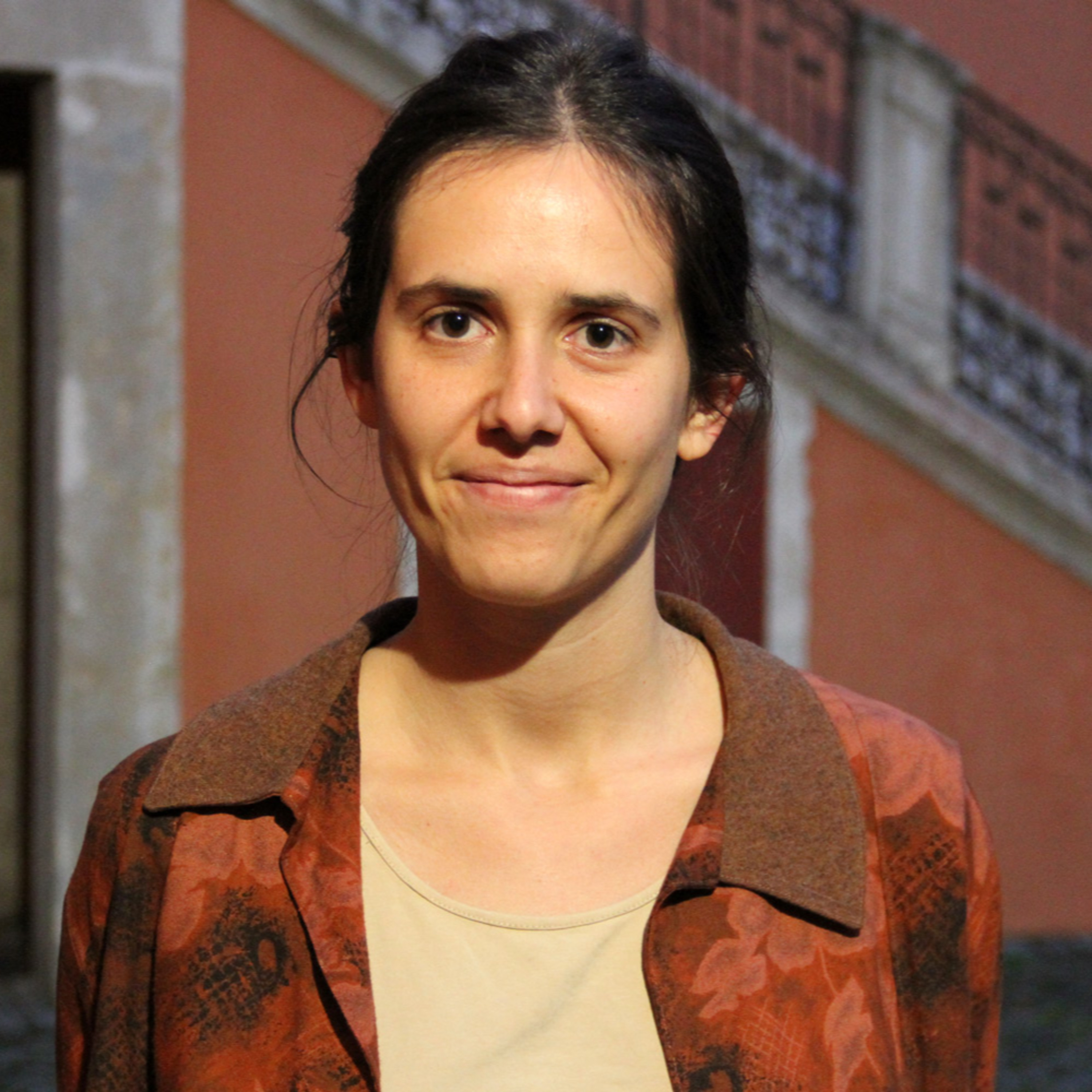 Os pequenos gestos nos lugares marginais e a importância de uma cultura com agricultura, com Maria Ressano Garcia - Emissão 28-11-2024 episode artwork