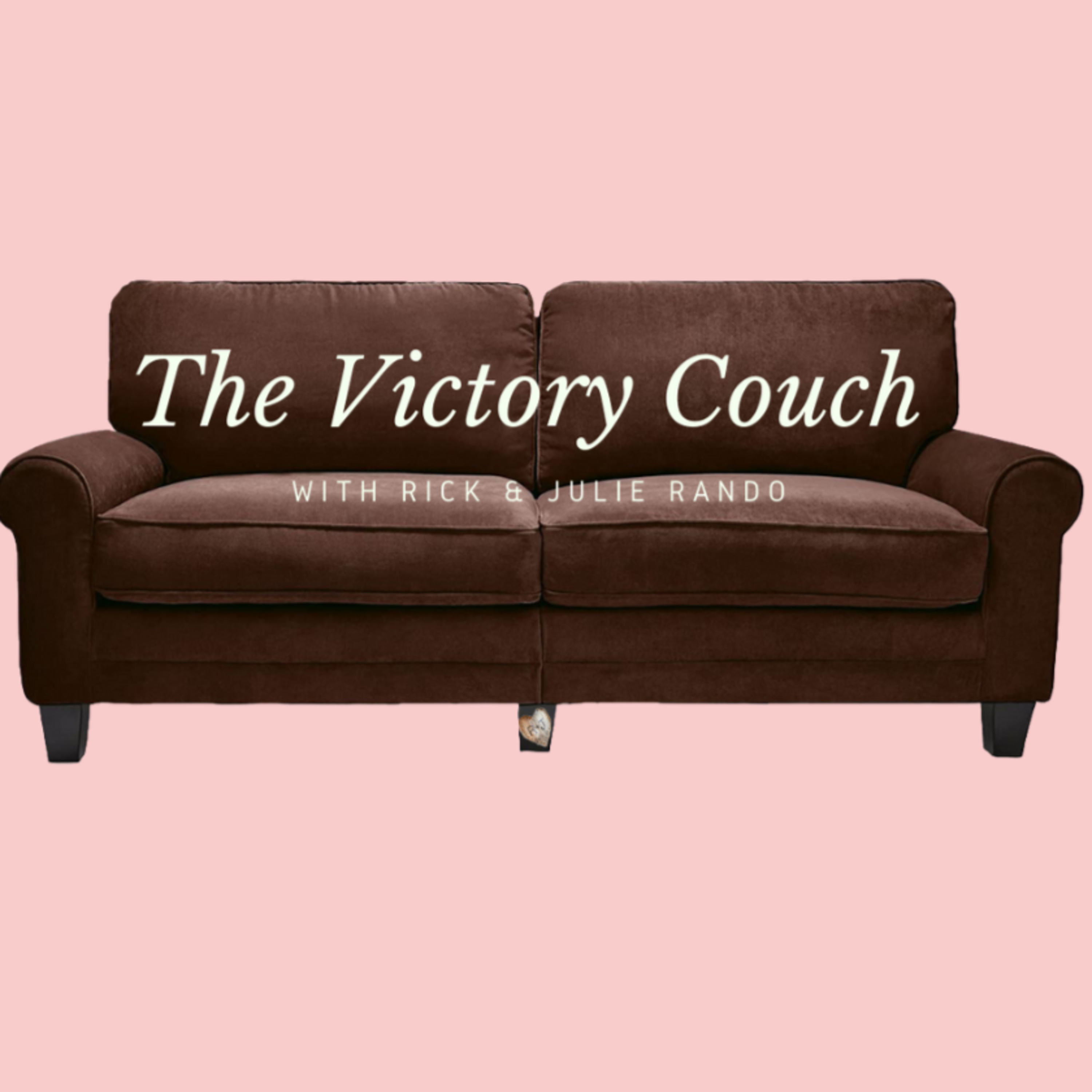 S5: Episode 3 – about sleepovers, in-laws, advice for your 30s, and date night accessories