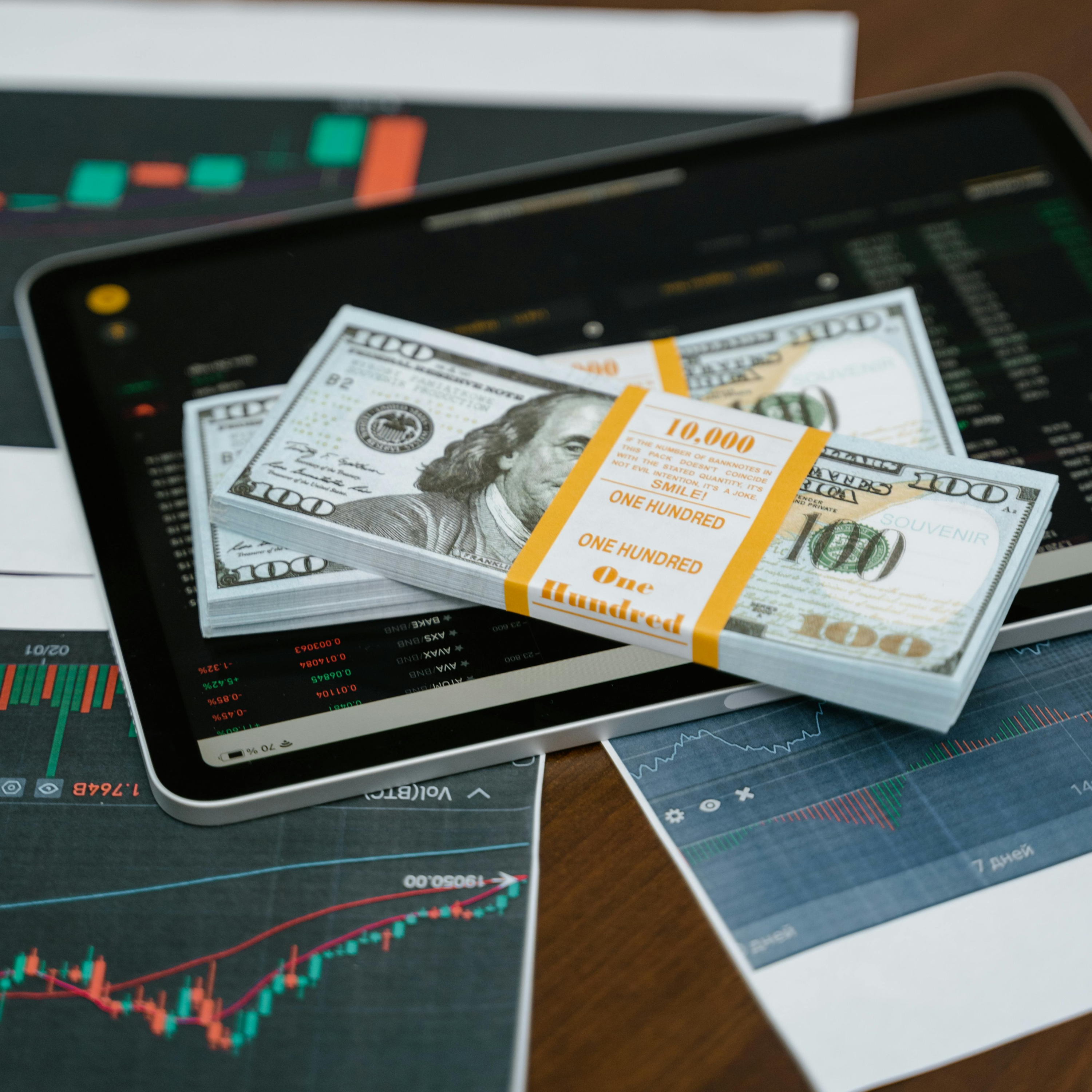 Destaques do Mercado Financeiro e Negócios (08/11/24)