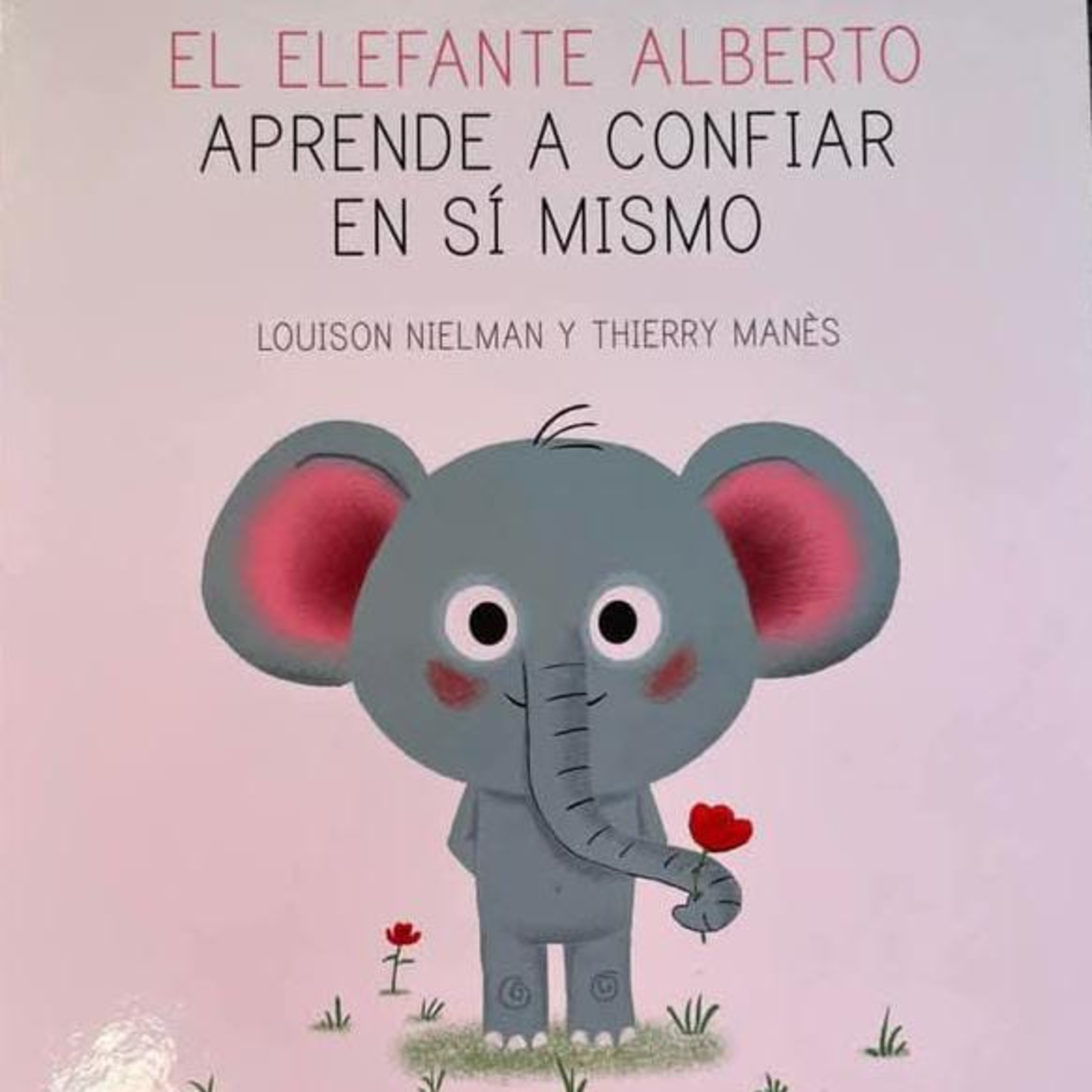 El elefante alberto aprende a confiar en si mismo.