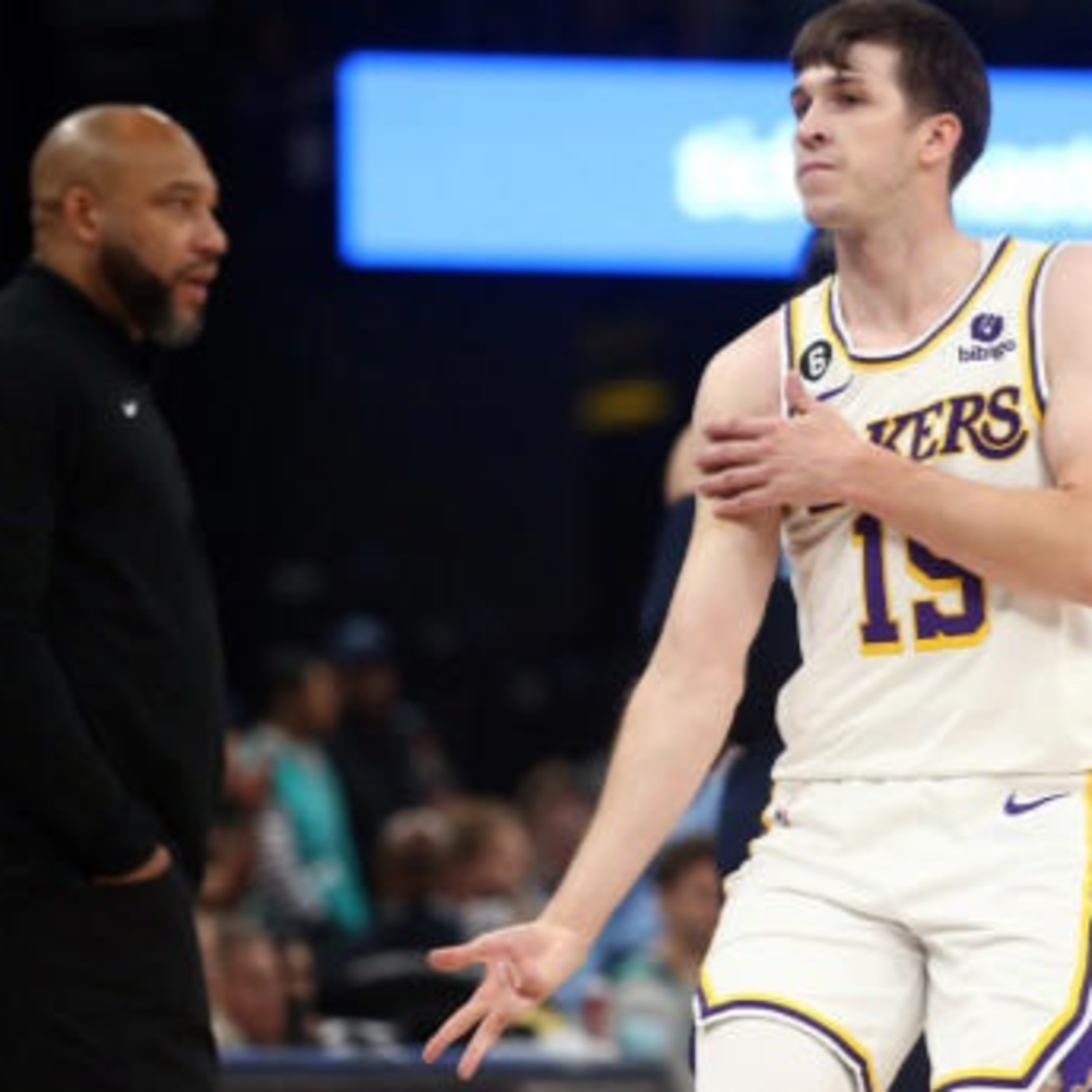NBA Observations- Lakers and NBA Playoff Update! Group Chat!