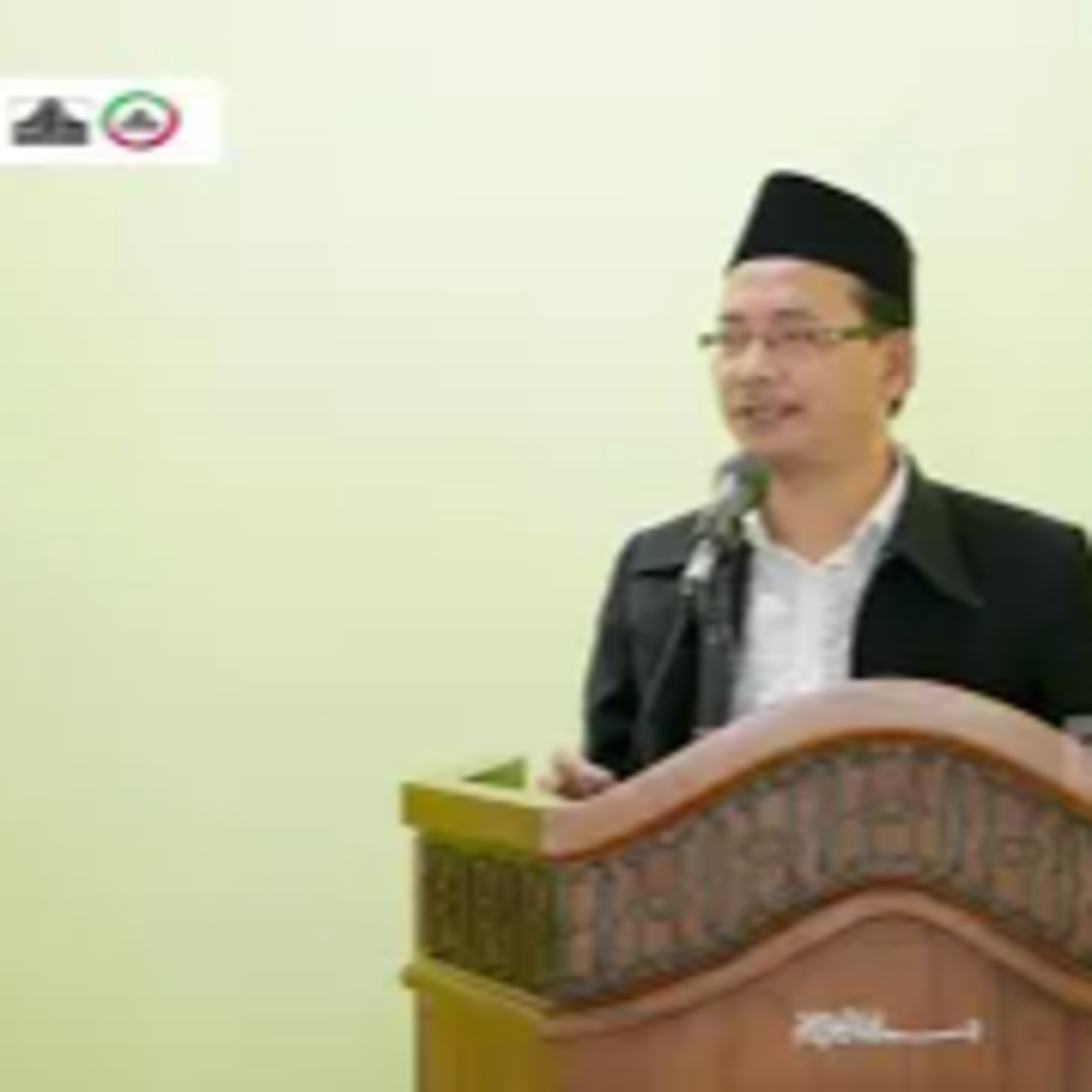Khutbah Jumat #13 : Dr. Tamtowi, M. Ag. - Menjadi Orang yang Bertakwa
