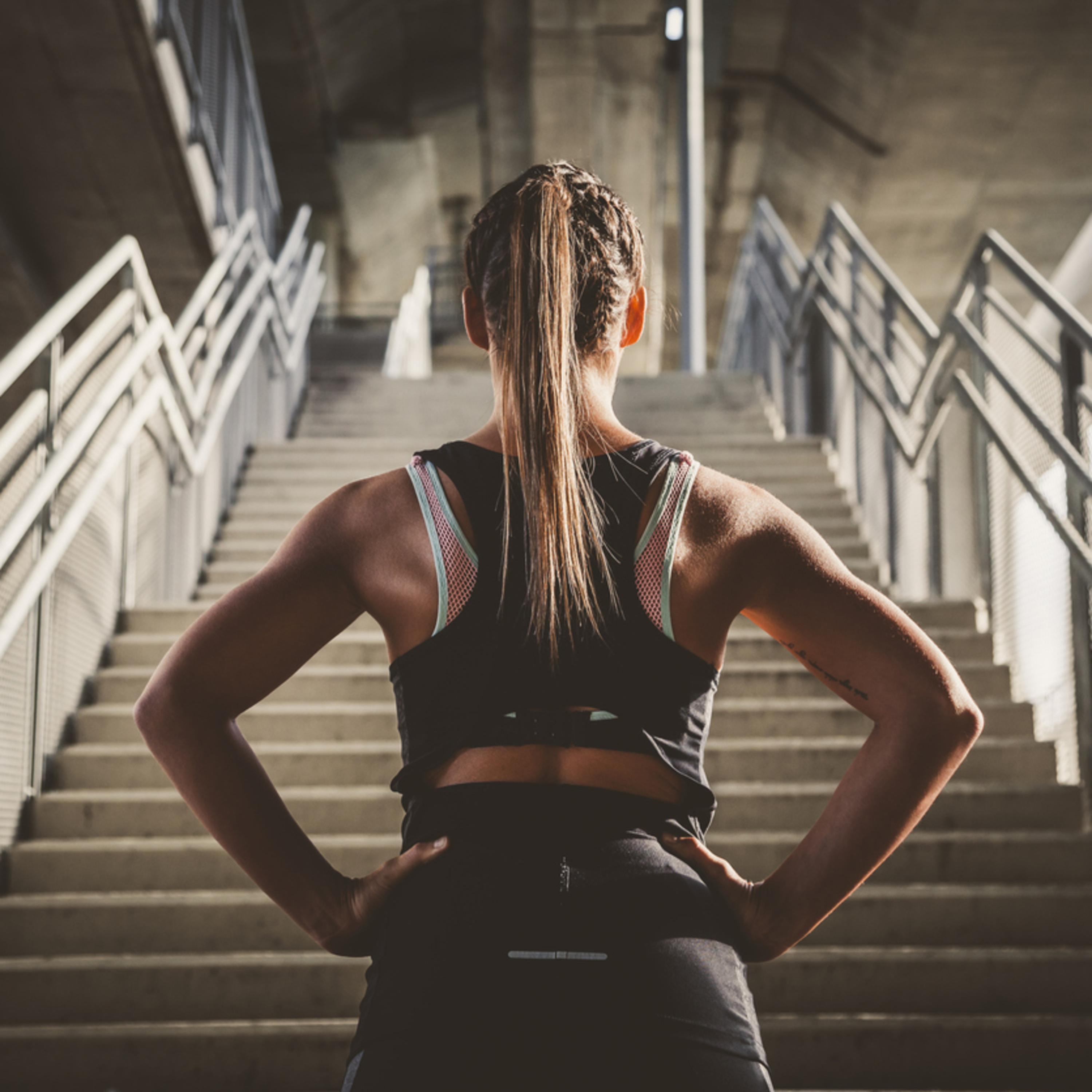 Fit ve Güçlü Karen Hill ile! \