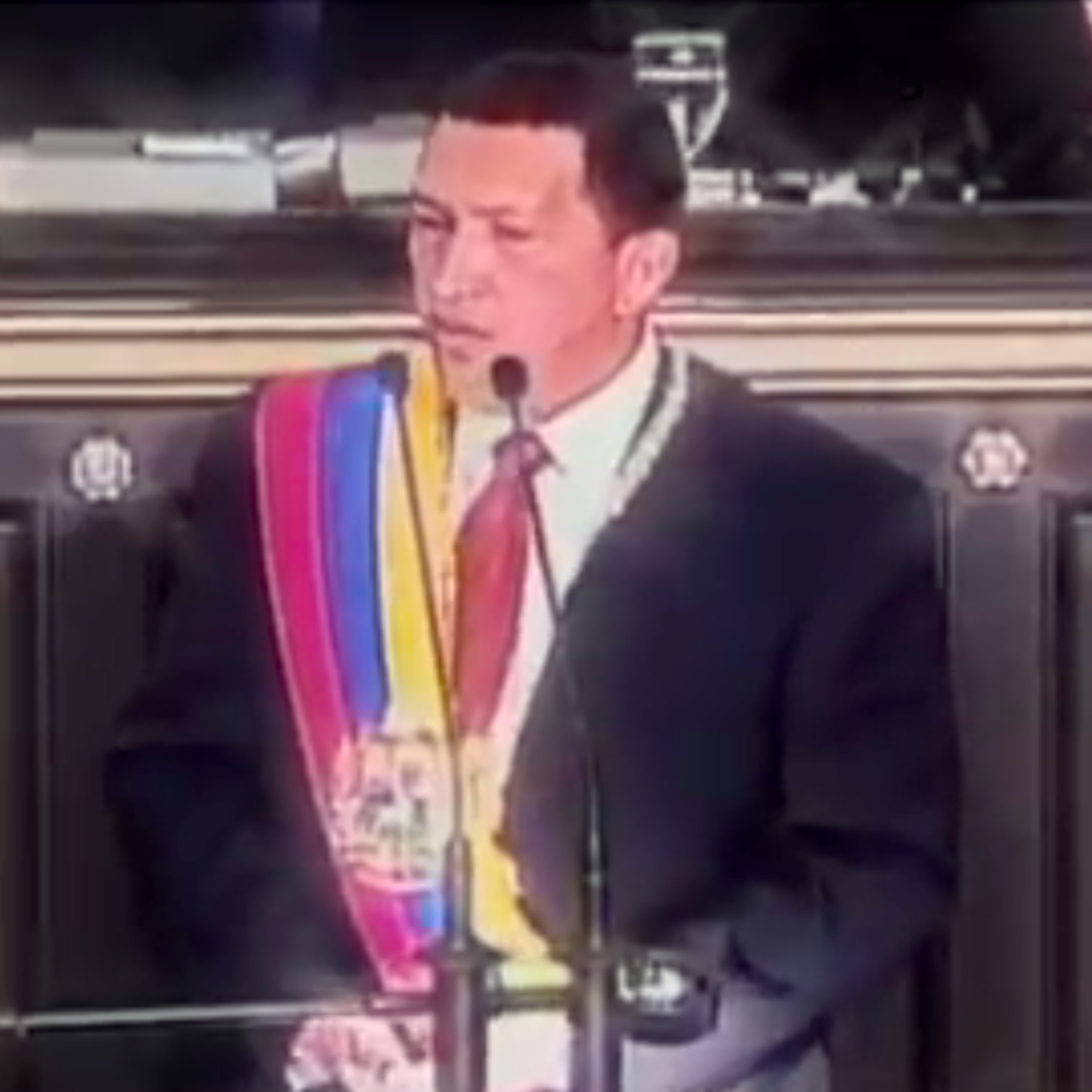 127 - A 25 años de la llegada de Hugo Chávez: una reflexión episode artwork