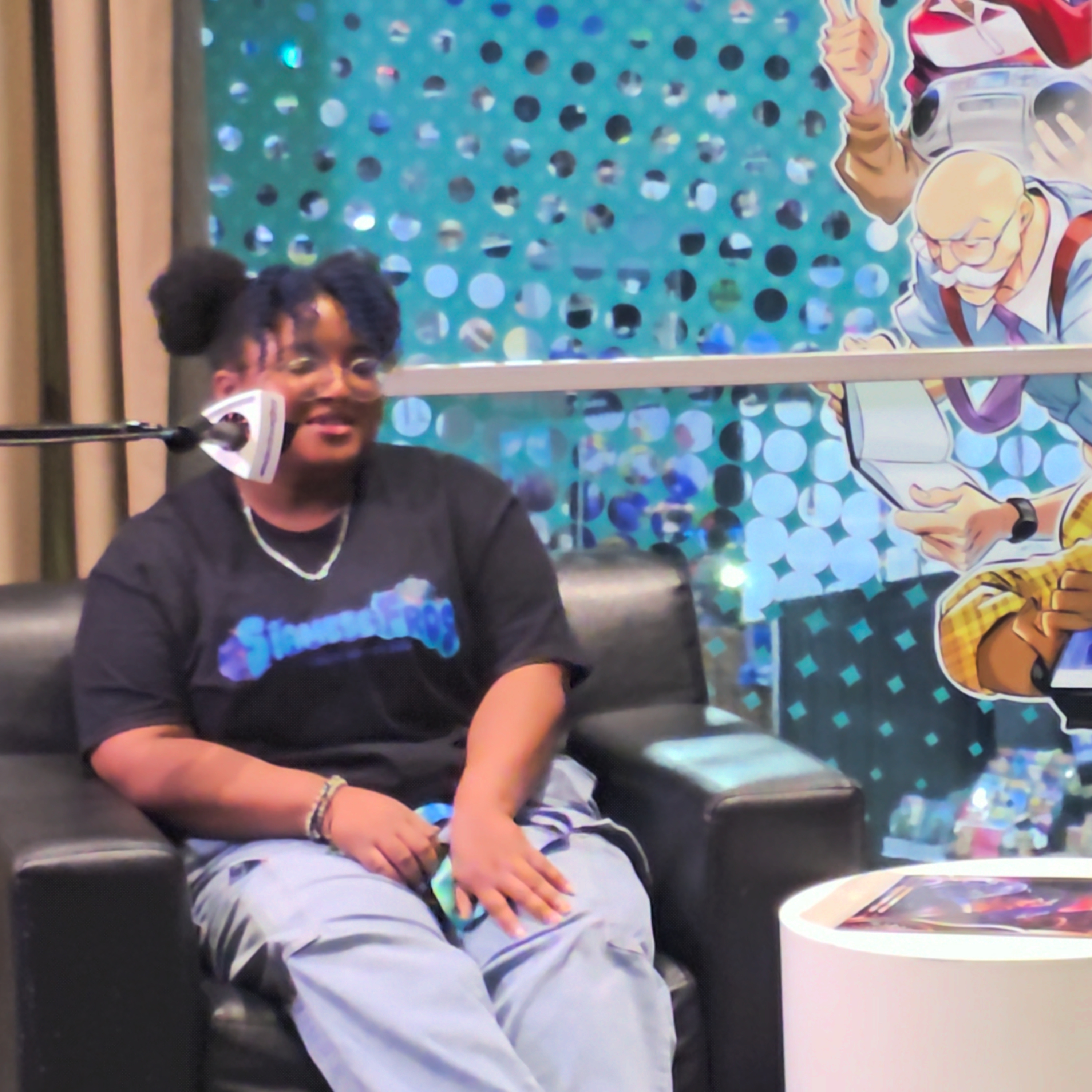 Episode 457: SiameseFros' Tahilla & Tiah Interview | Momocon 2025 | Momocon 20 Years episode artwork