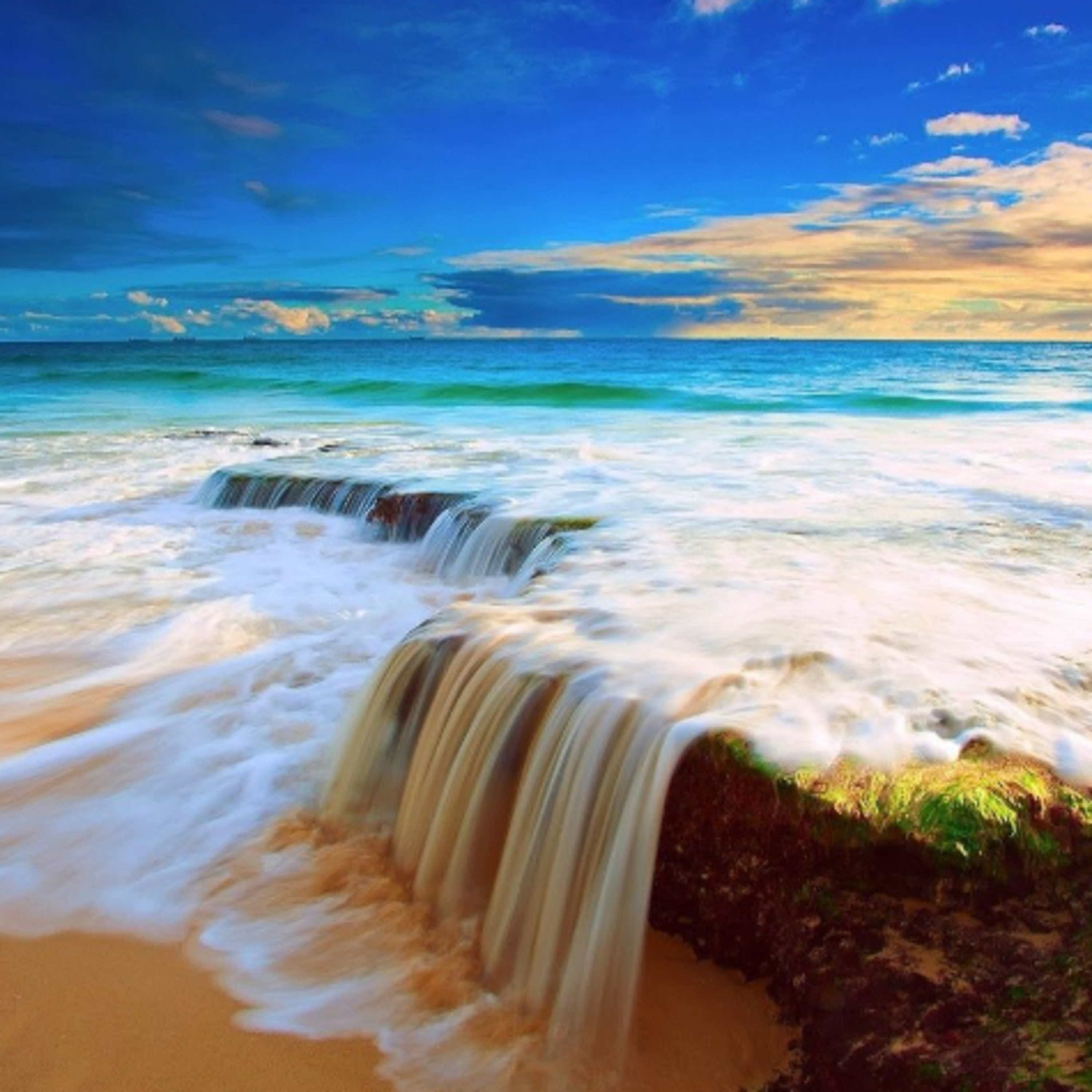 Dopoludnie na Infovojne s Adrianom 21.7.2025