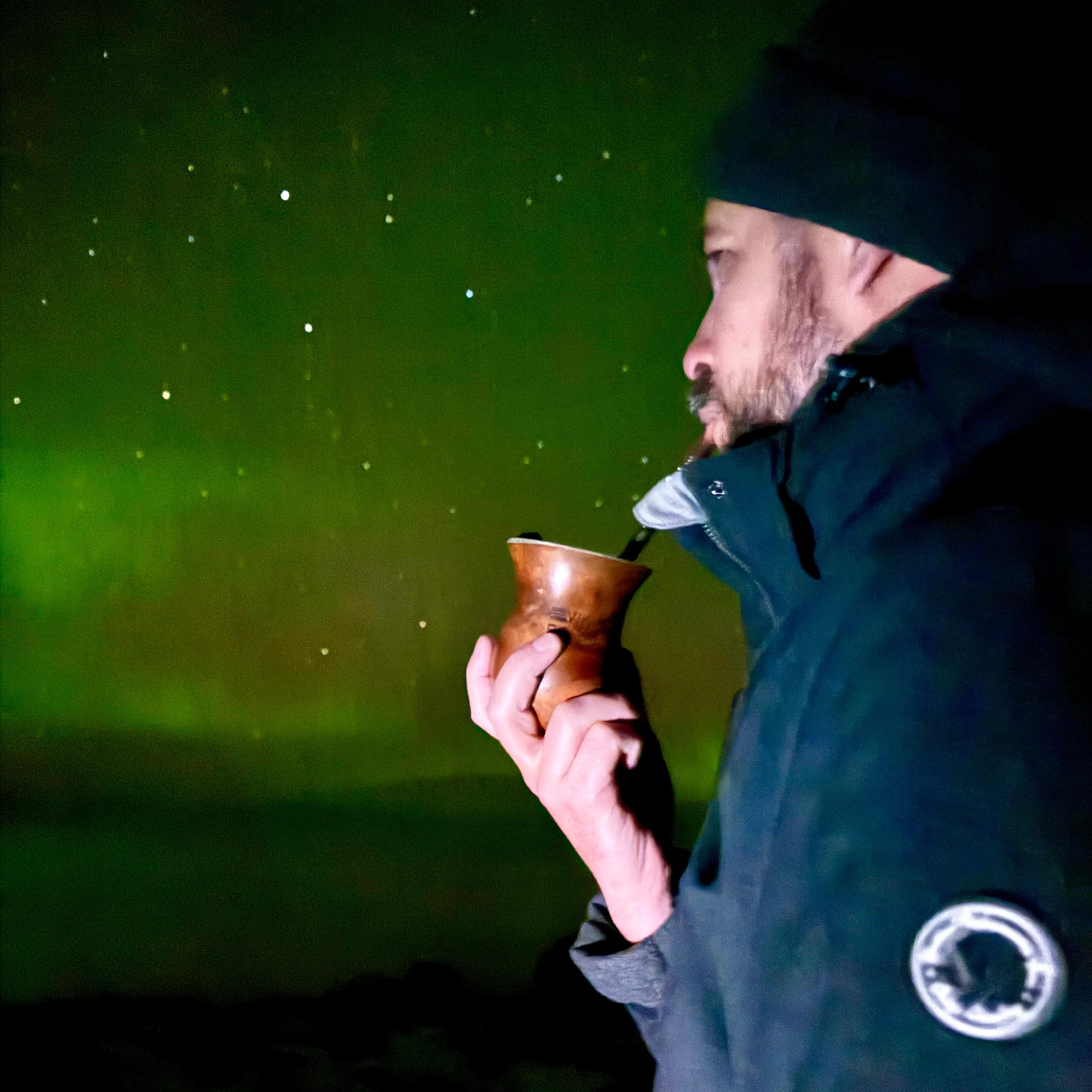 O Acampamento Farroupilha Mais ao Norte do Mundo é celebrado sob aurora boreal  episode artwork