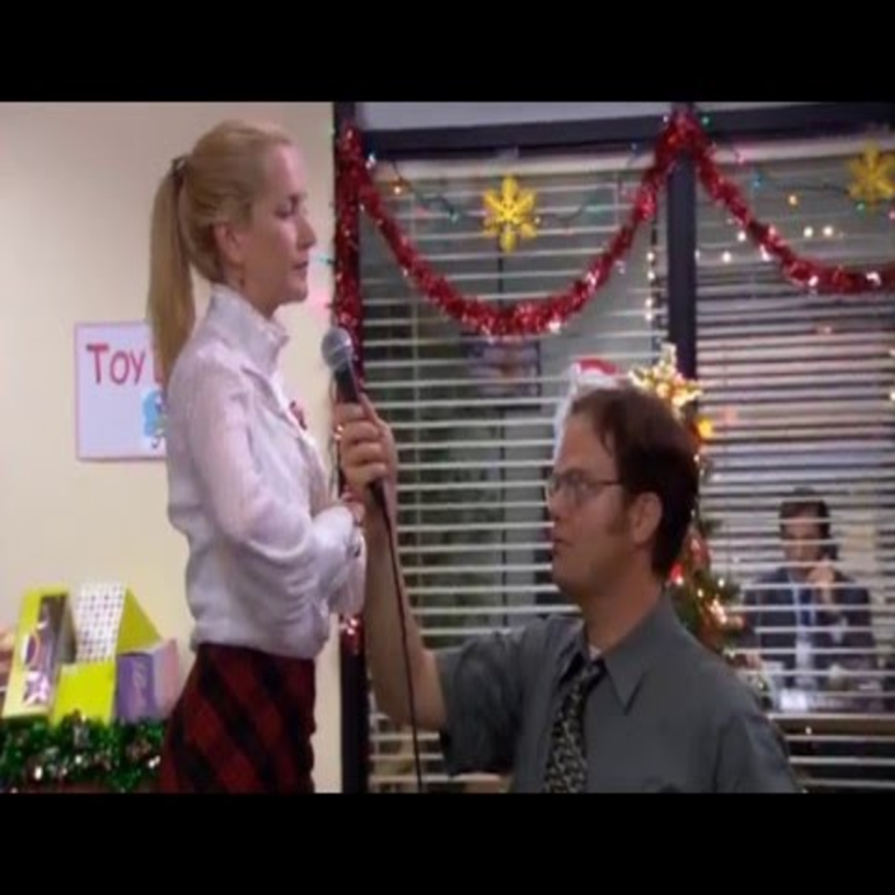 S3E10: A Benihana Xmas (the tallest guy in music)