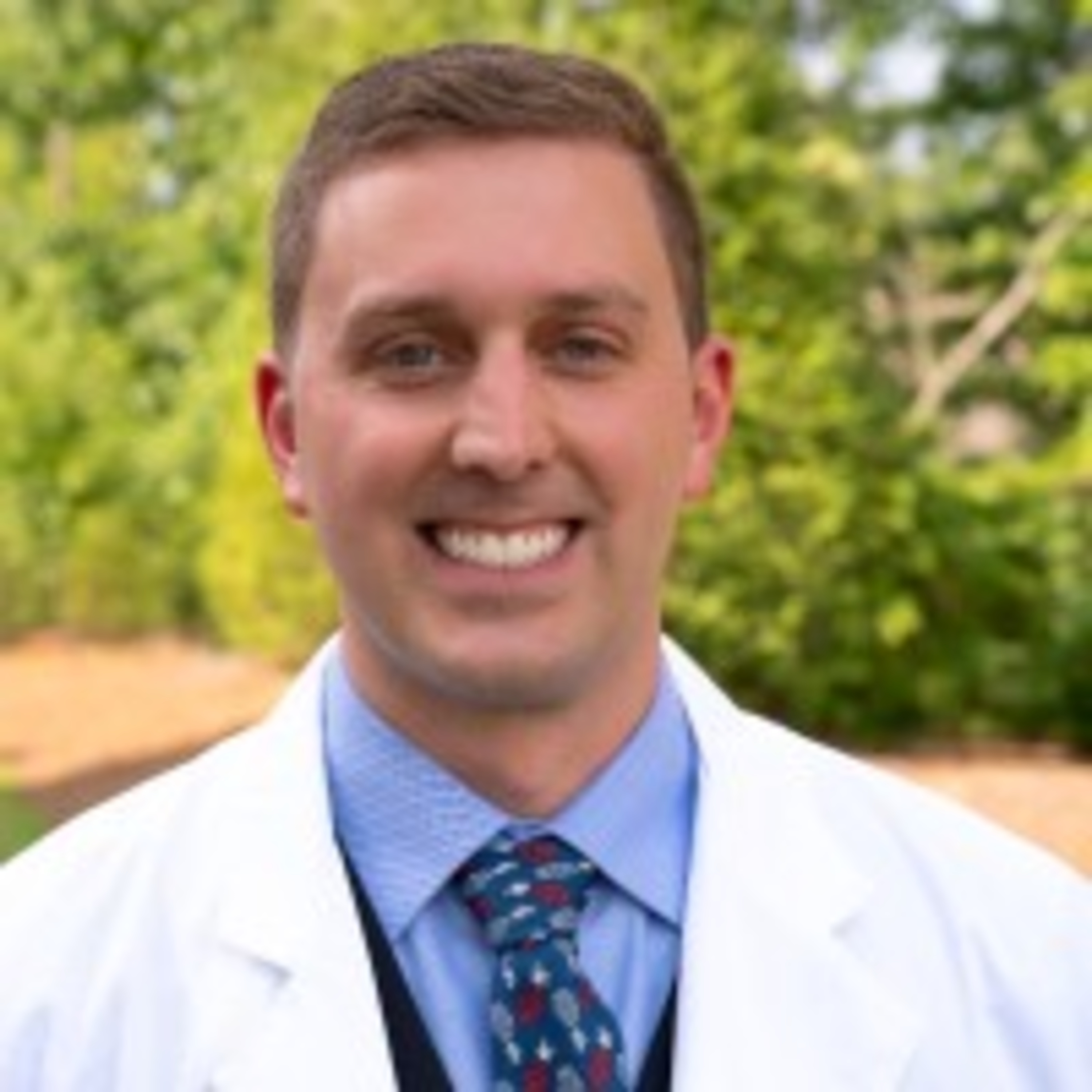 Ep. 82: From Permanent Hospital Job to Full-Time Locum Tenens with PA Alex Oliver episode artwork