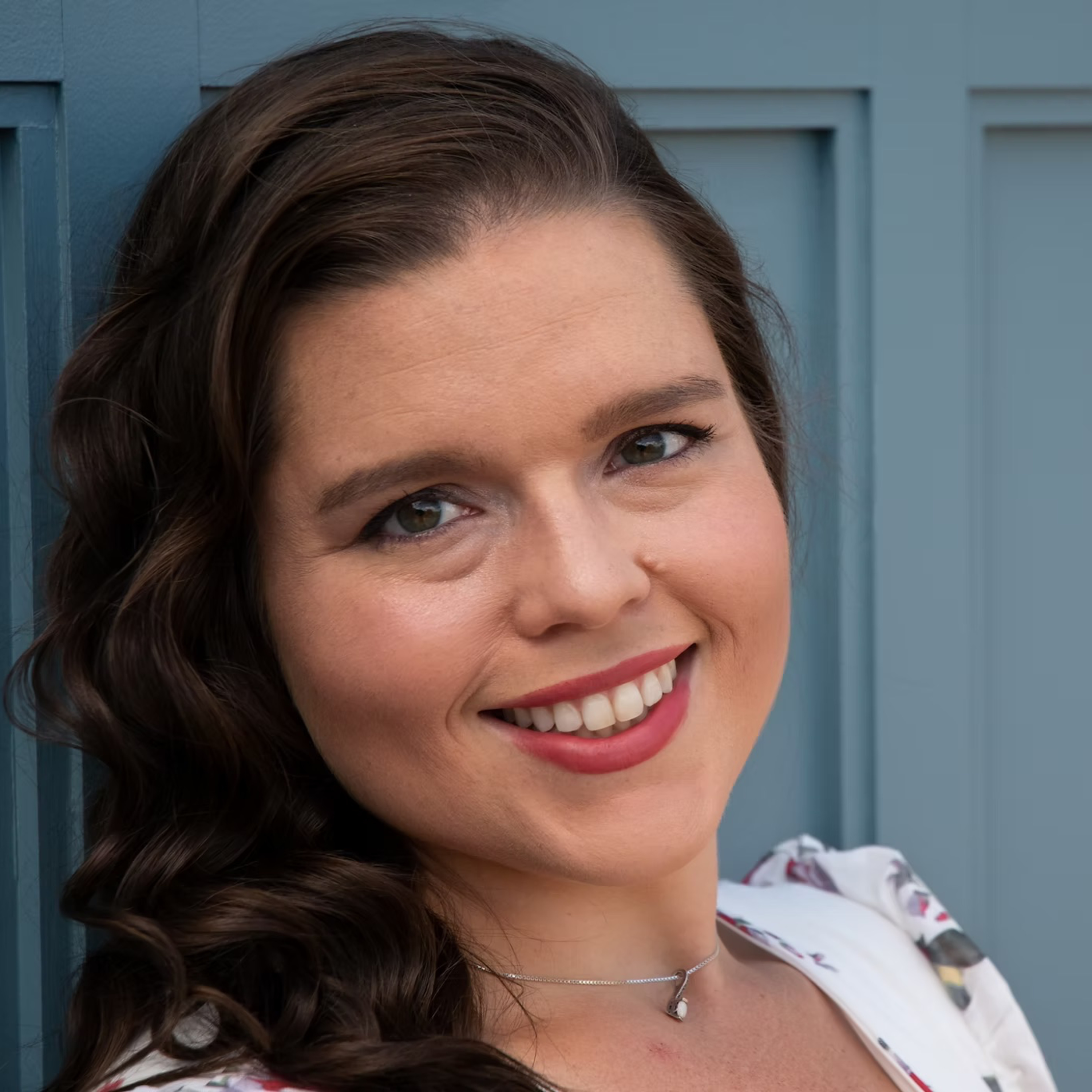 Exploring Icelandic Lyric Diction with Dr. Cayla Rosché (#33) episode artwork