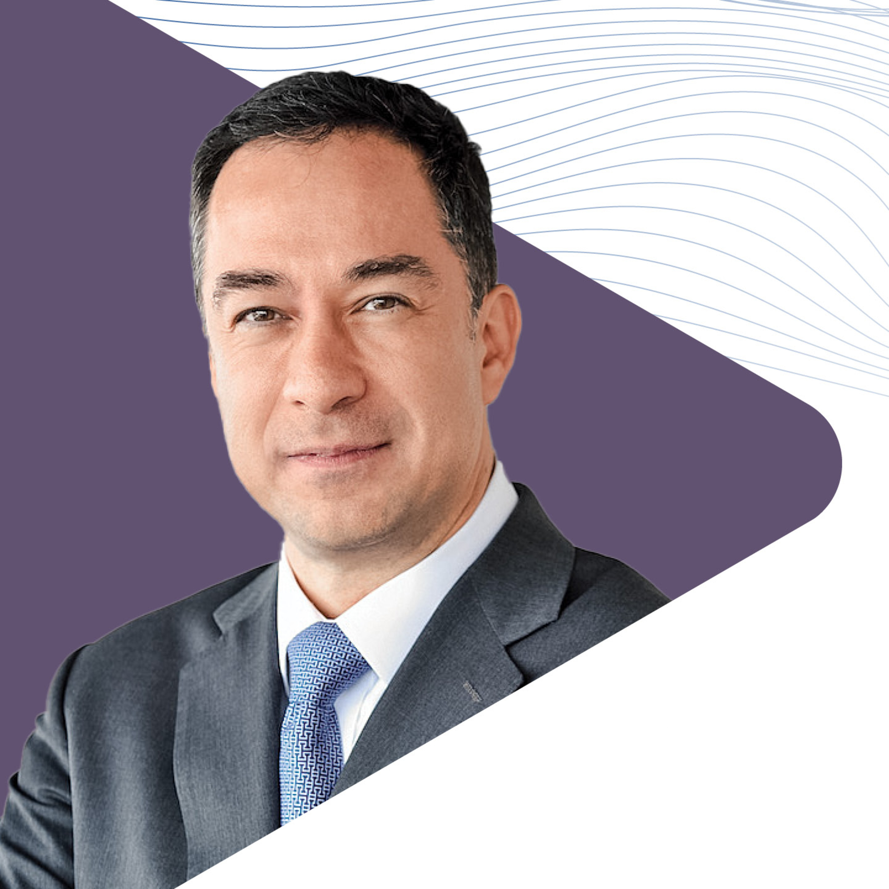 'Data Strategy: Lessons From Football for Business Success' by Sergio Hernández, President and CEO, CIAL Dun & Bradstreet Mexico episode artwork