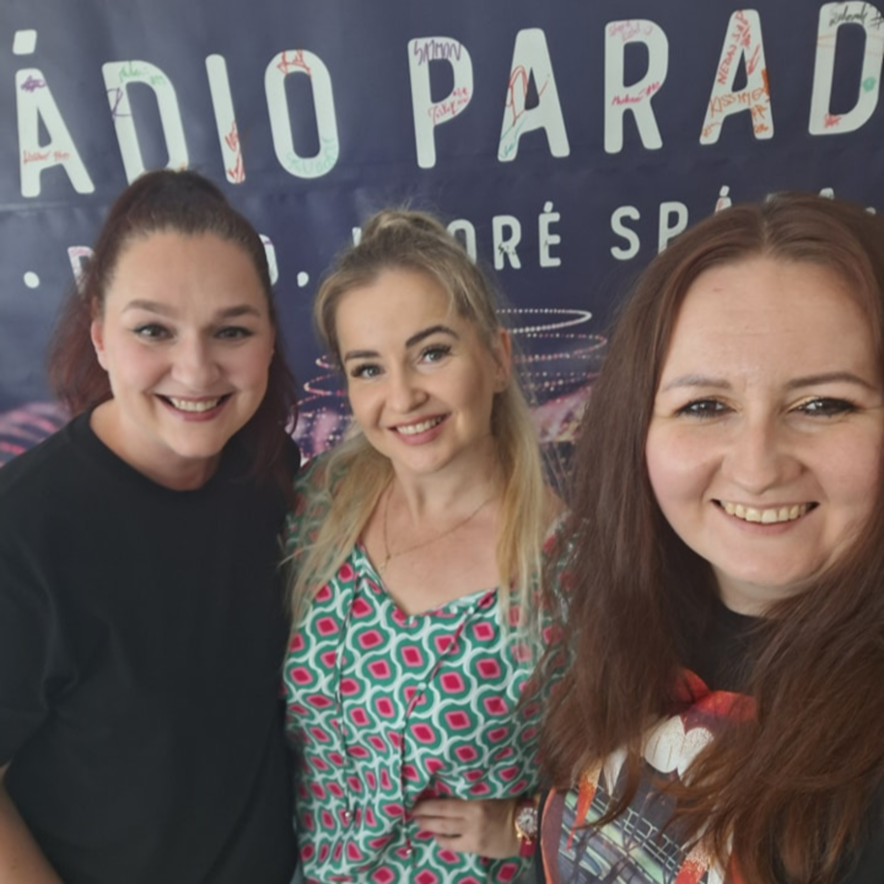 #030 Parádni Východniari: LeRa Lenka Rakar - speváčka, muzikálová herečka a tiež moderátorka episode artwork