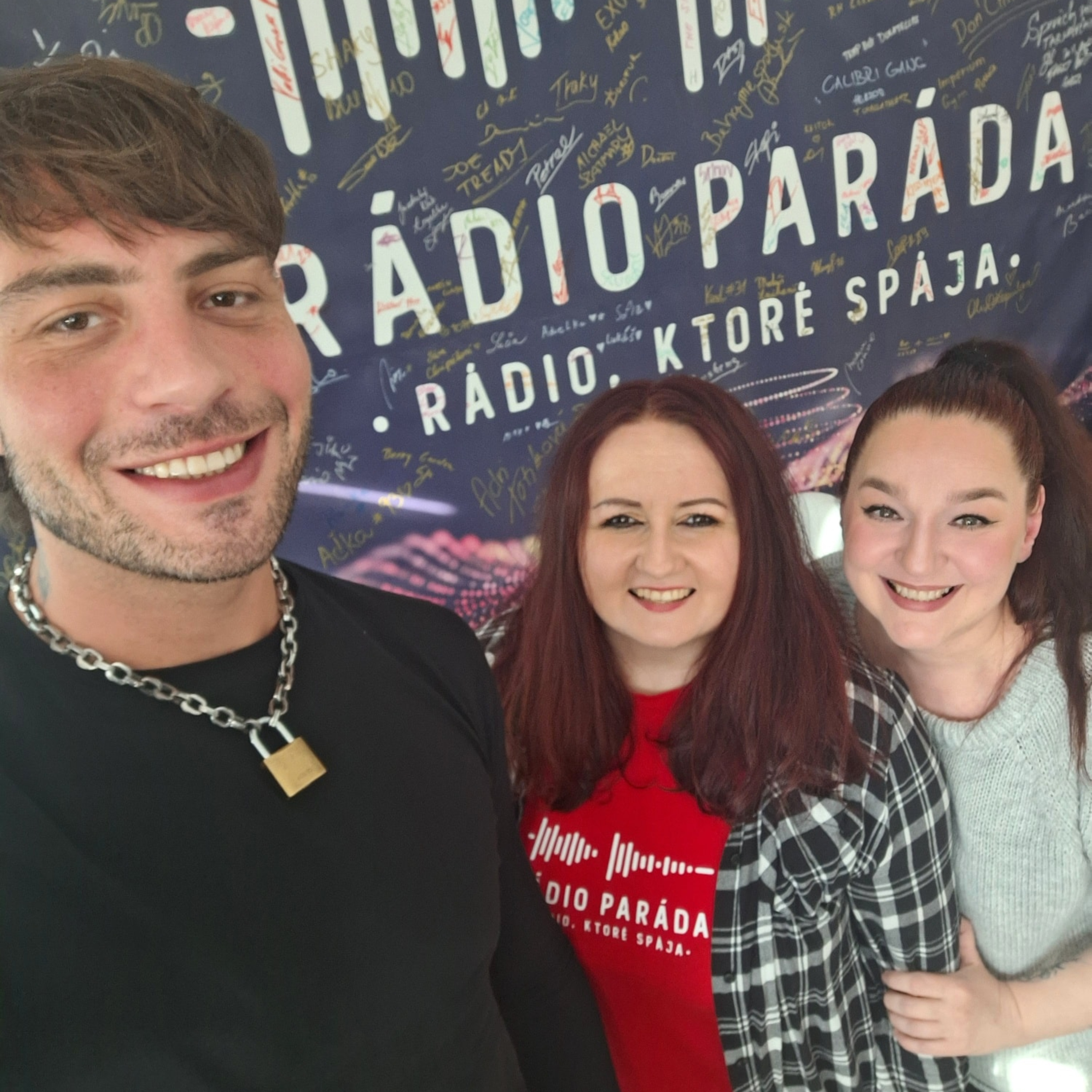 Rádio Paráda - rádio, ktoré spája