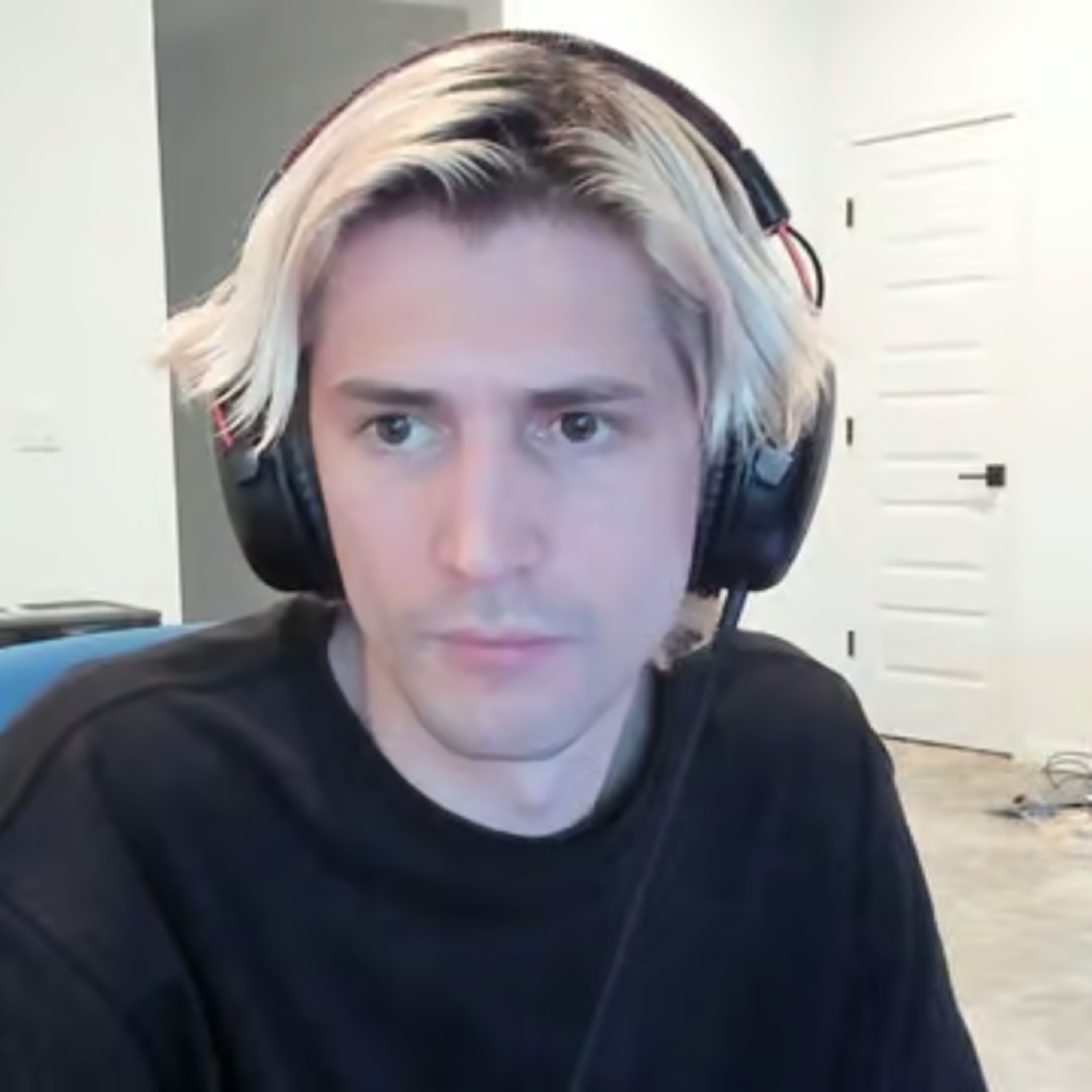 XQC Answers Q&A Questions from Chat