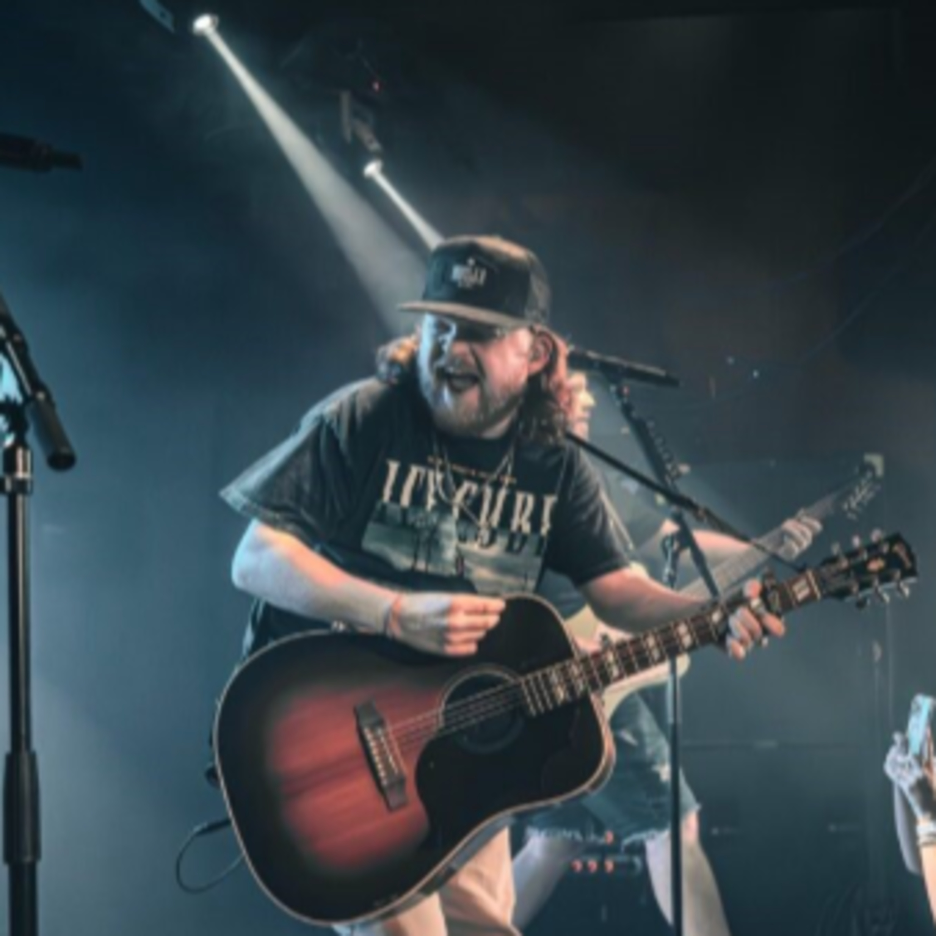 Ep #32 - Sam Canty (Treaty Oak Revival)